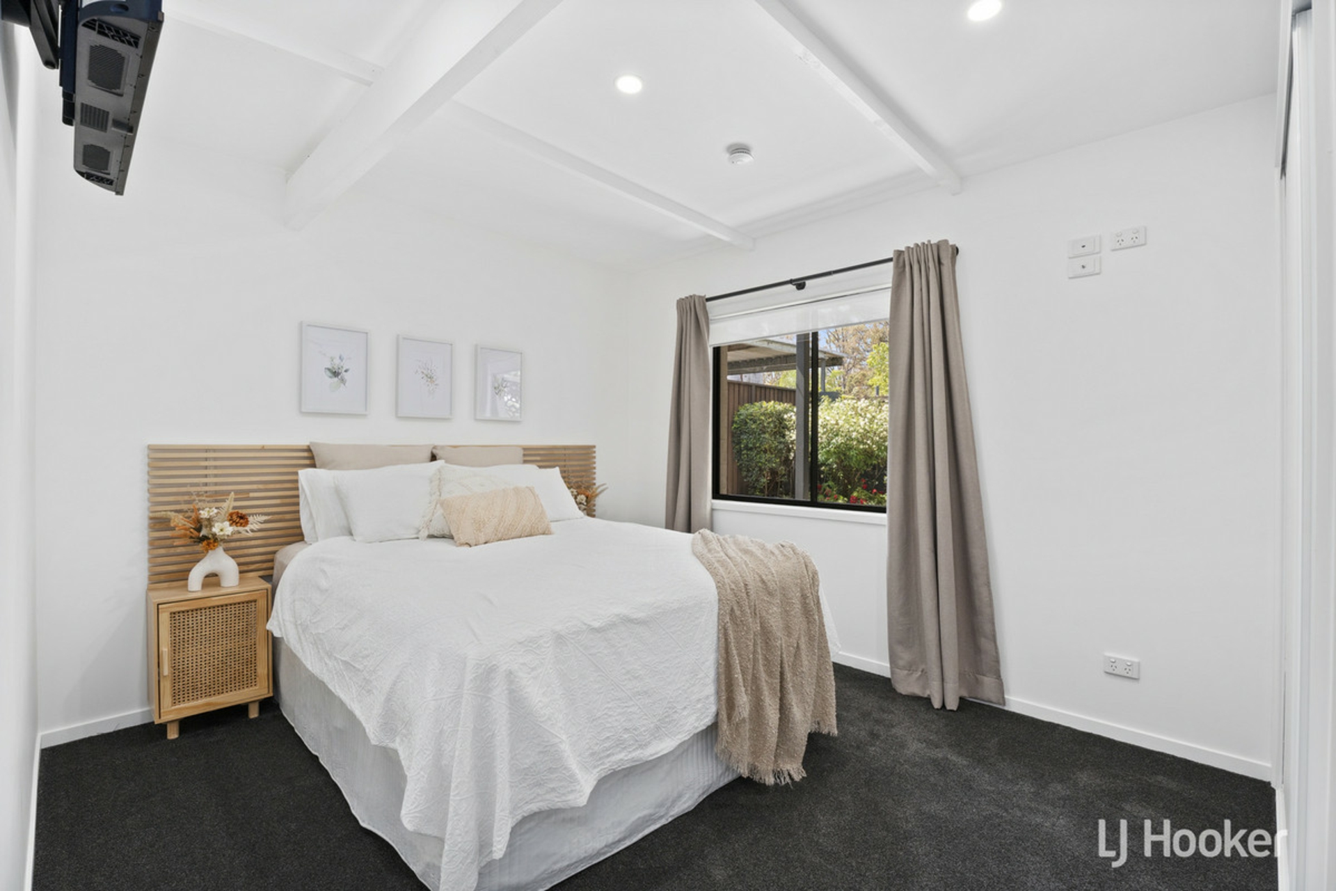 144 North Road, LOWER BEECHMONT