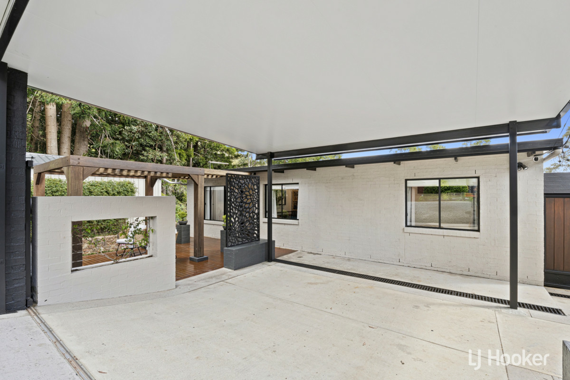 144 North Road, LOWER BEECHMONT