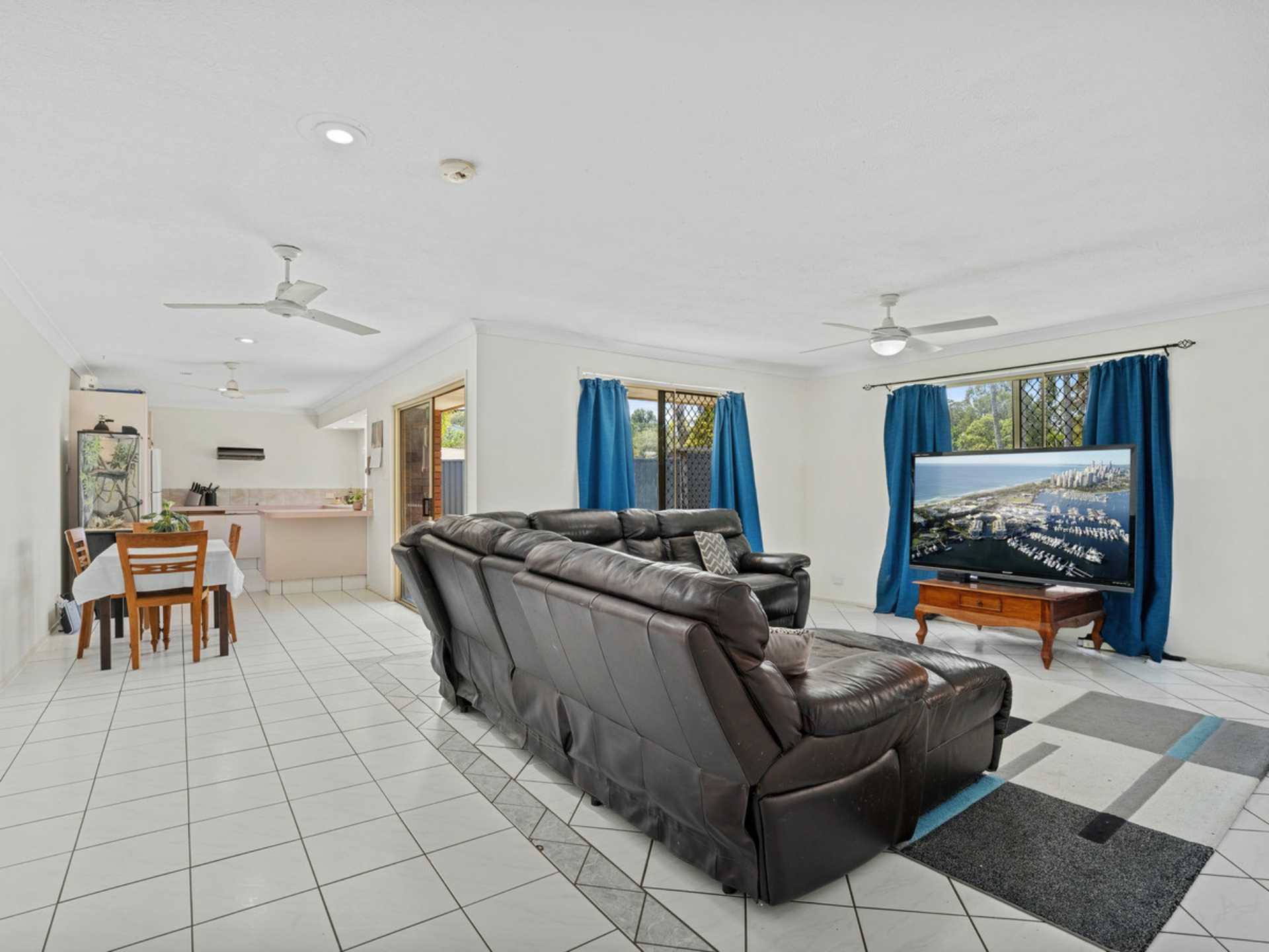 10 Jade Stone Court, CARRARA