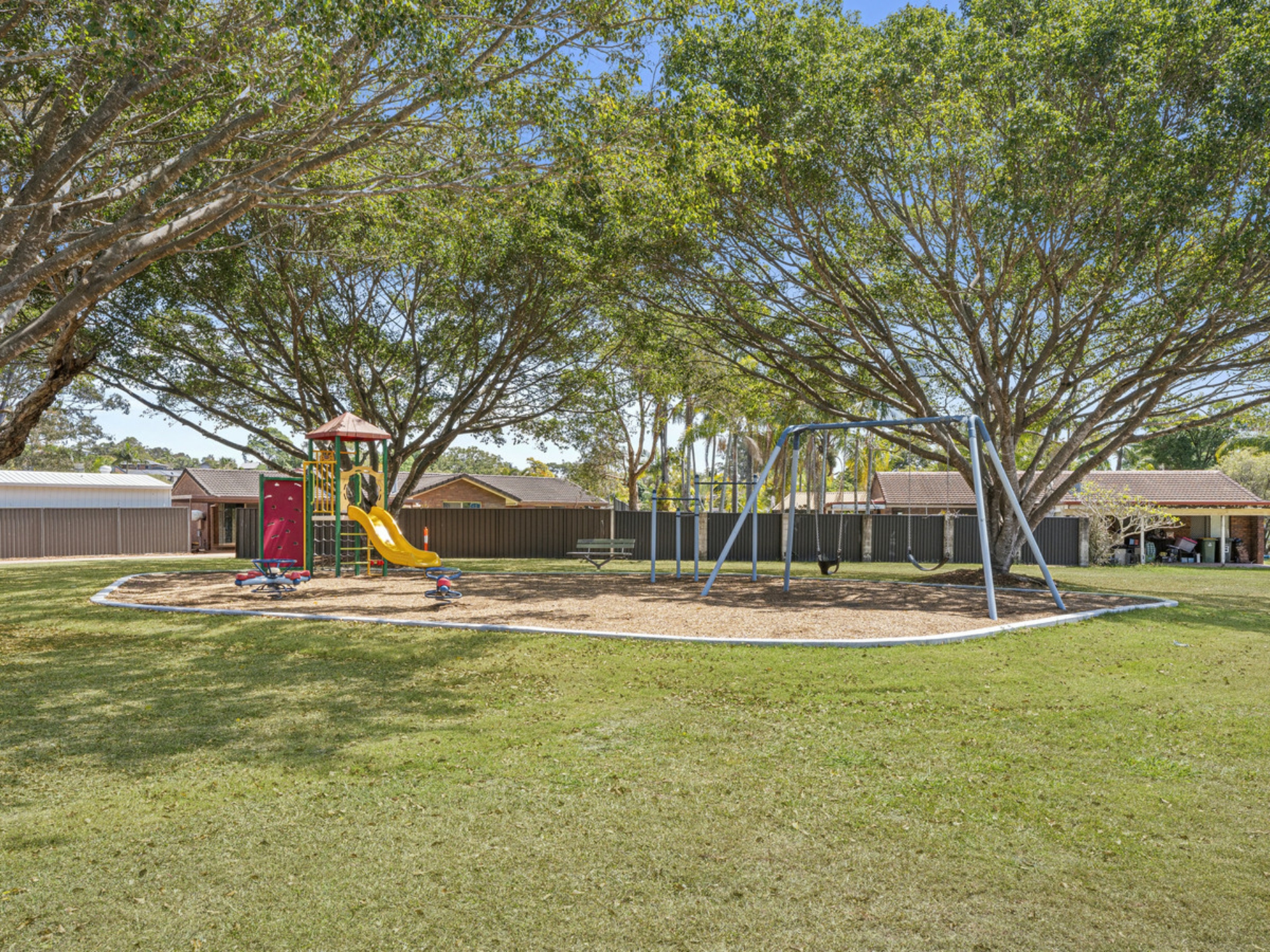 10 Jade Stone Court, CARRARA