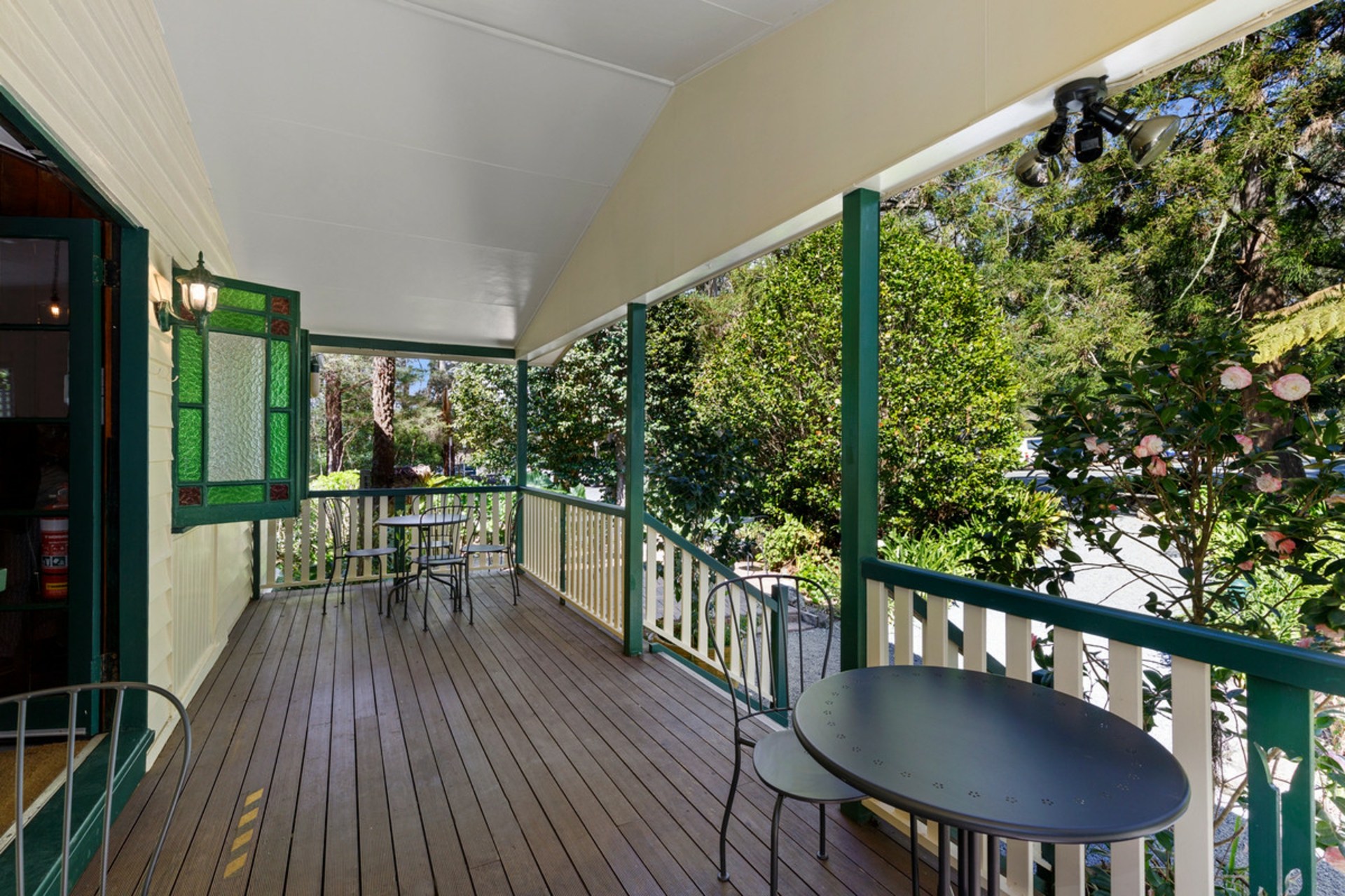 8 Canyon Parade, SPRINGBROOK