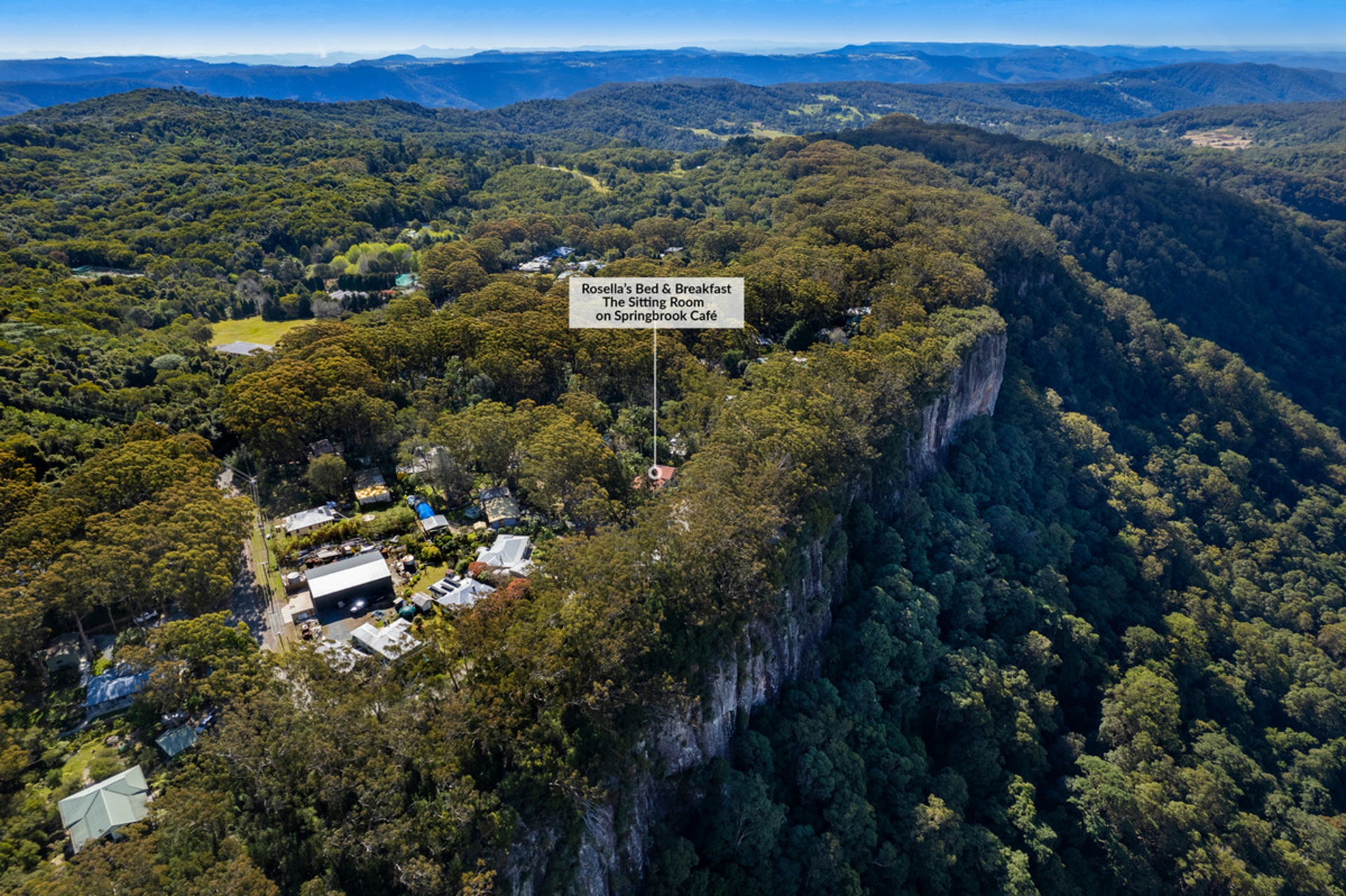 8 Canyon Parade, SPRINGBROOK