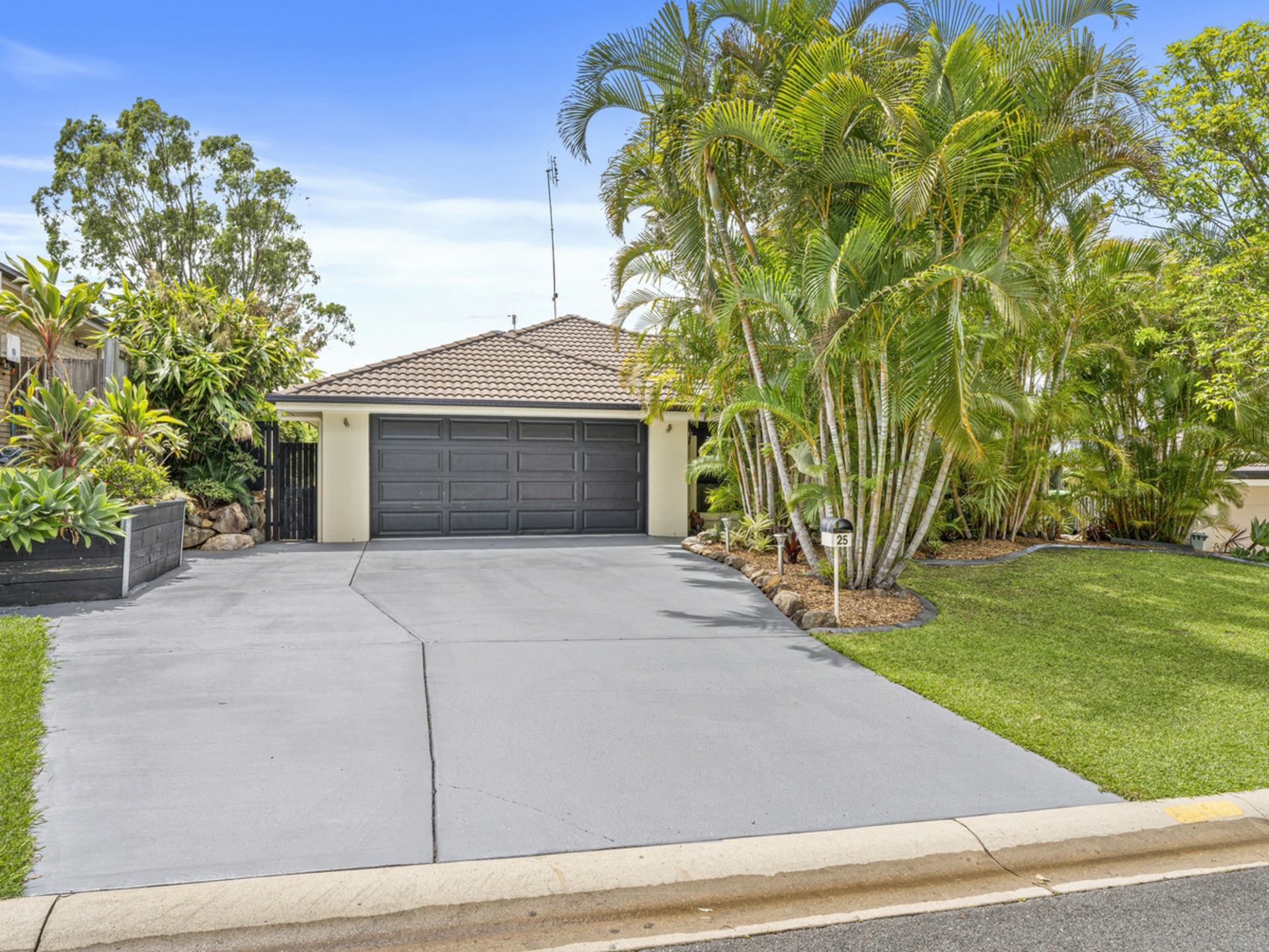 25 Rix Drive, Upper Coomera