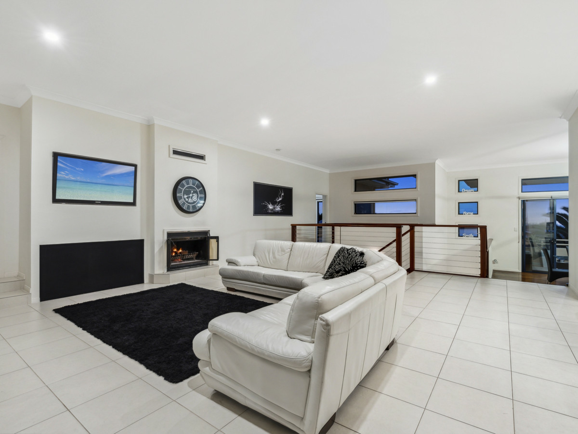 8 Chevron Rise, HIGHLAND PARK