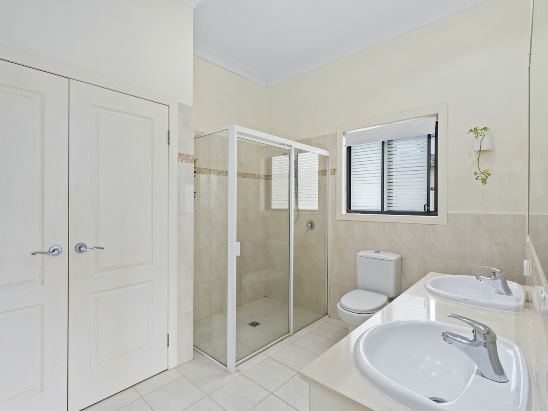 8 Chevron Rise, HIGHLAND PARK