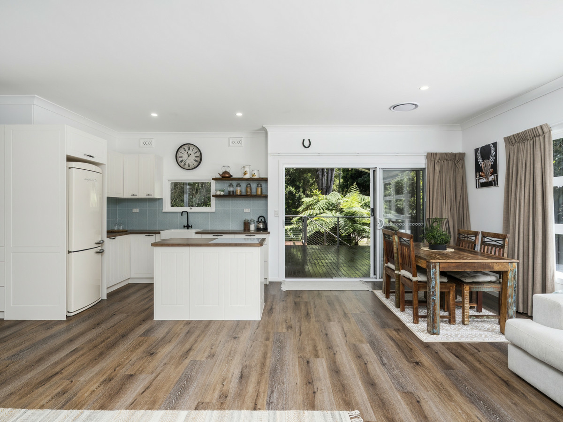 5-7 Lloyds Road, SPRINGBROOK