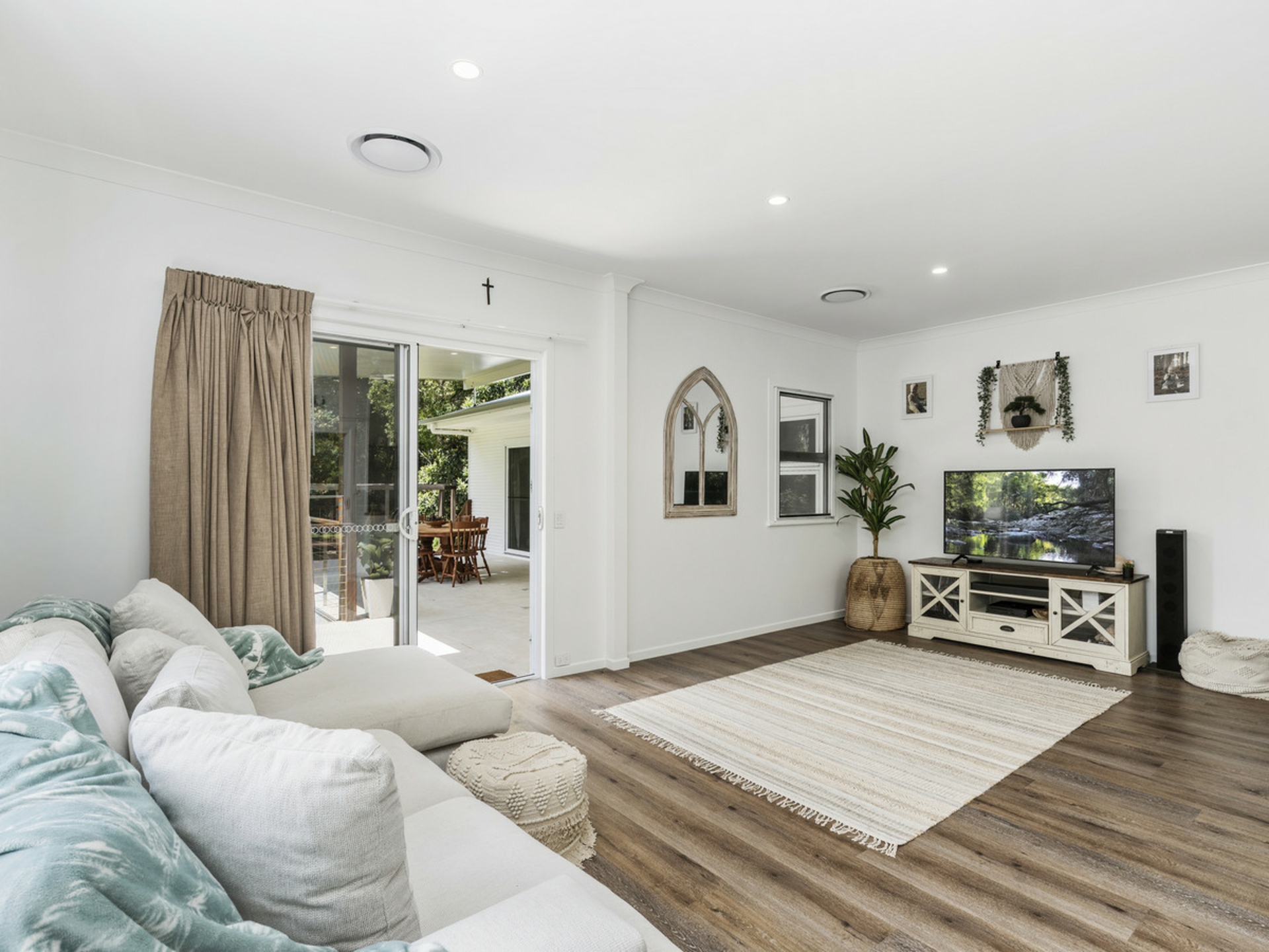 5-7 Lloyds Road, SPRINGBROOK
