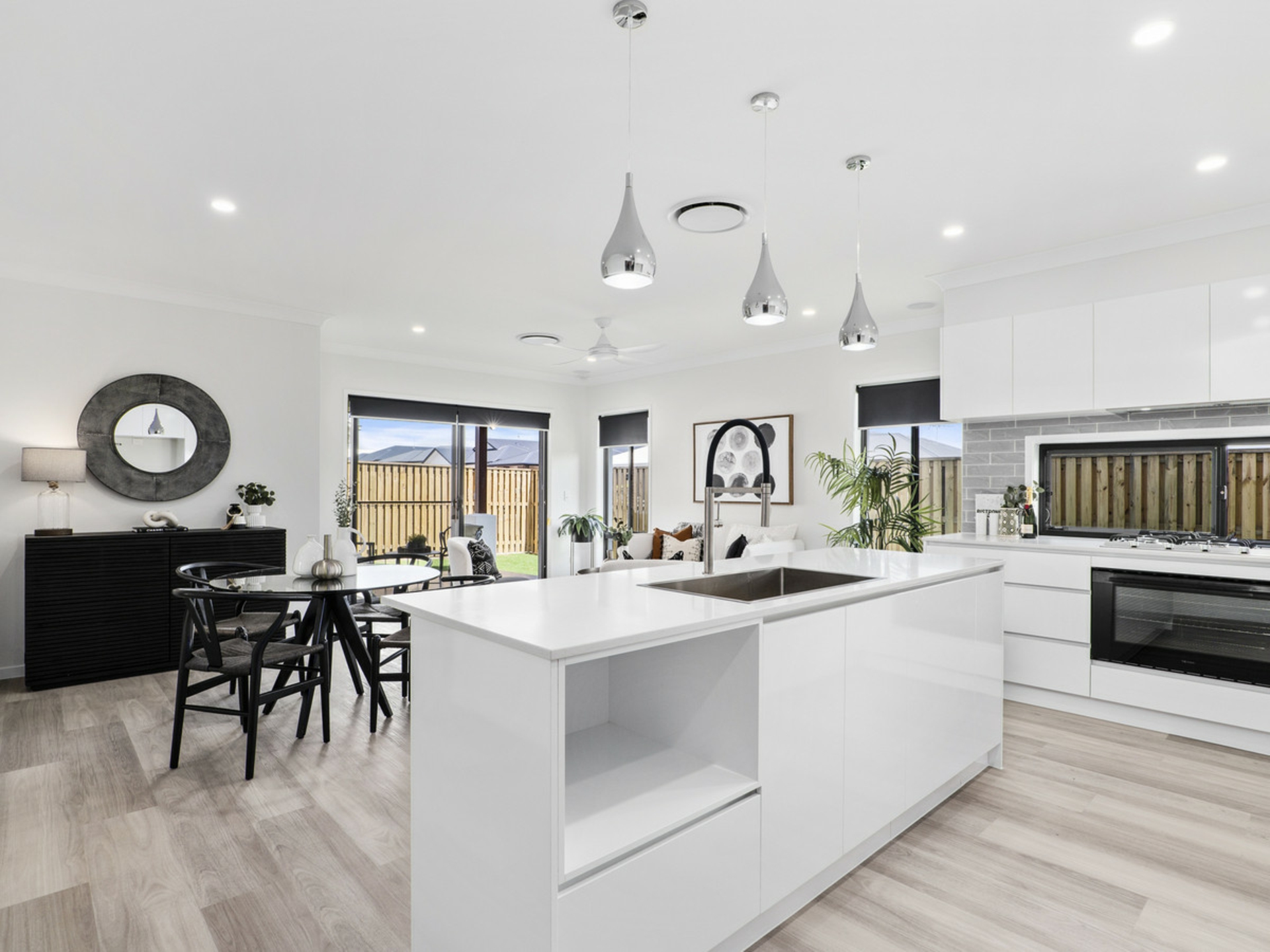 36 Chervil Drive, GREENBANK