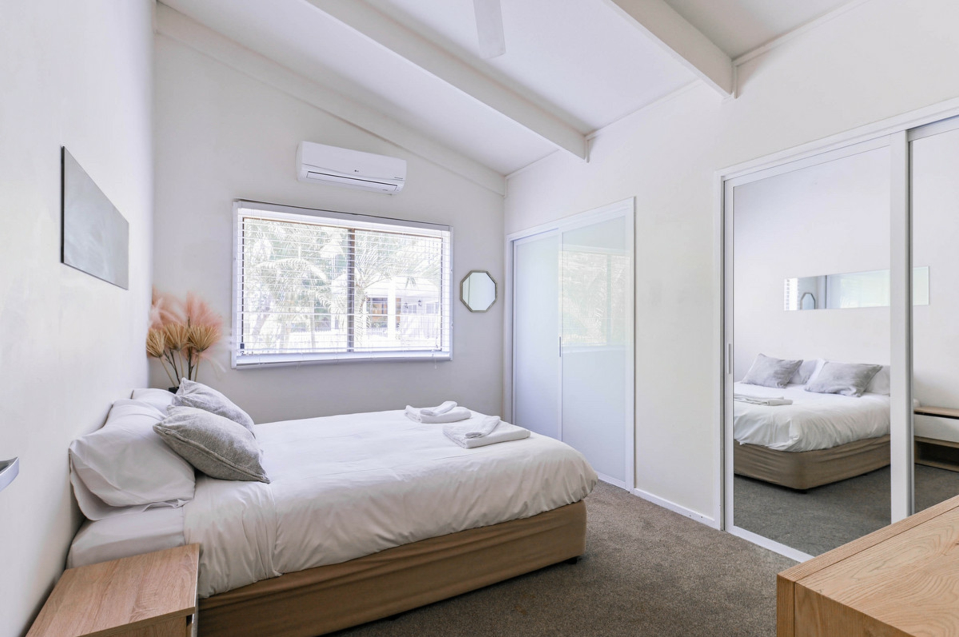 98 Plateau Crescent, CARRARA