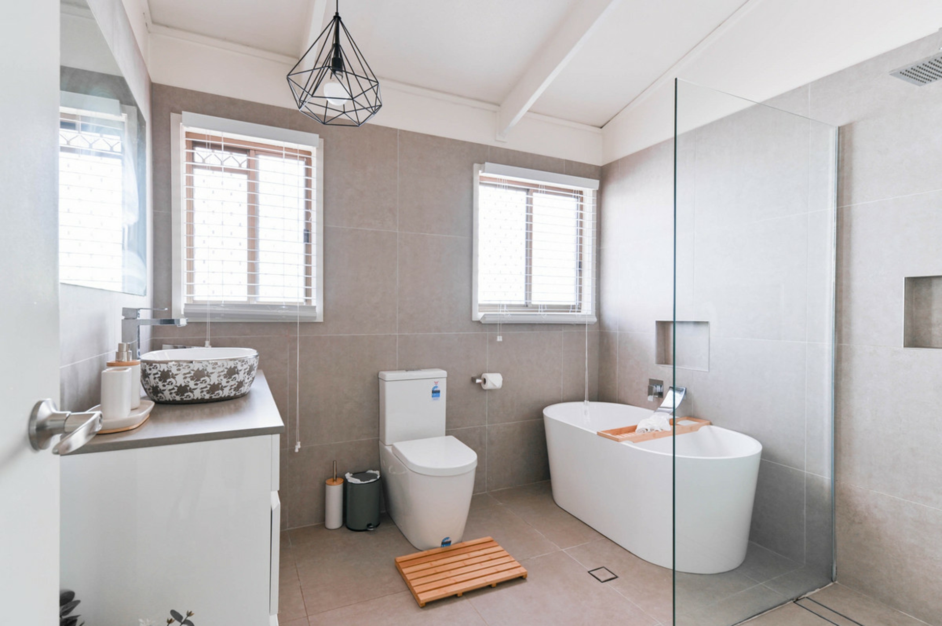 98 Plateau Crescent, CARRARA