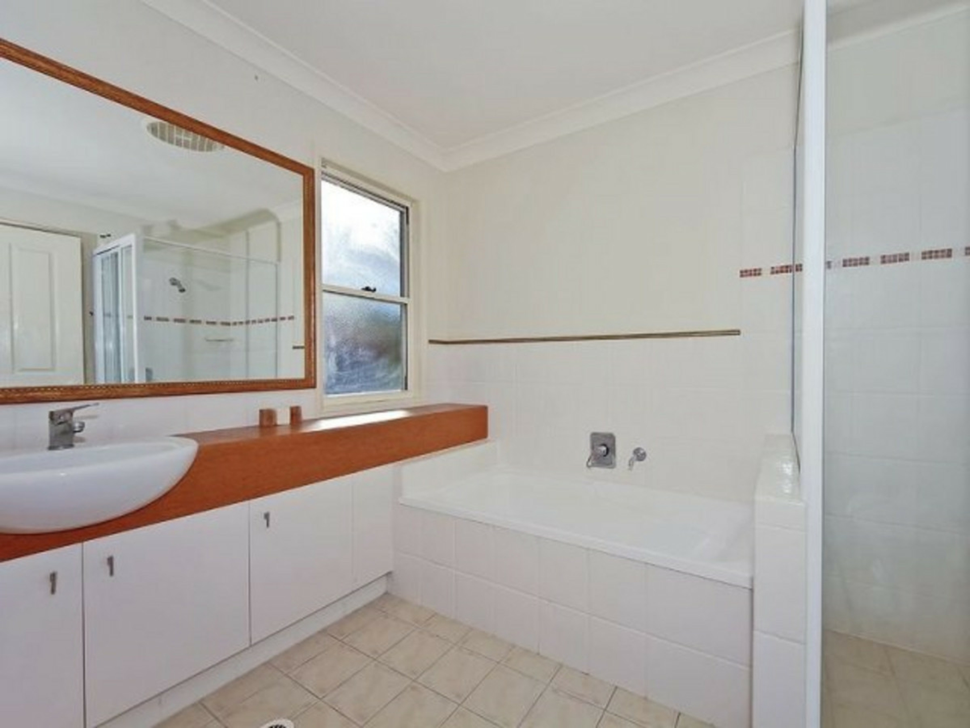 27/480 Christine Avenue, ROBINA