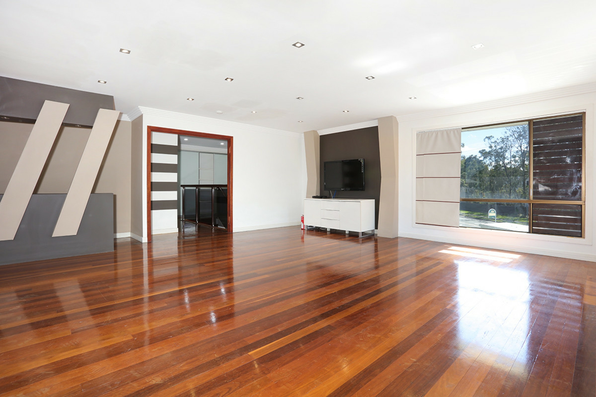 316 Bayview Street, HOLLYWELL