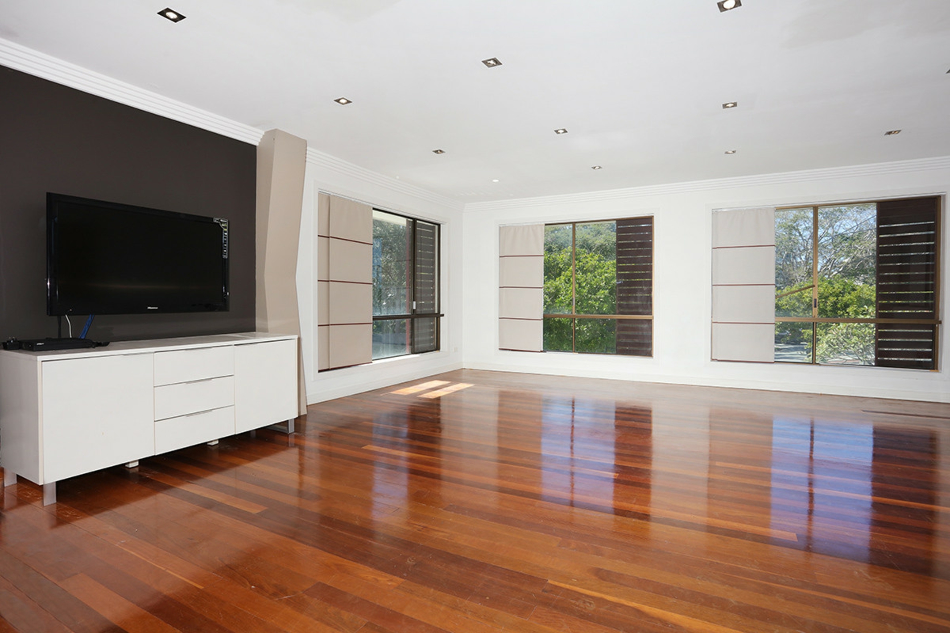 316 Bayview Street, HOLLYWELL