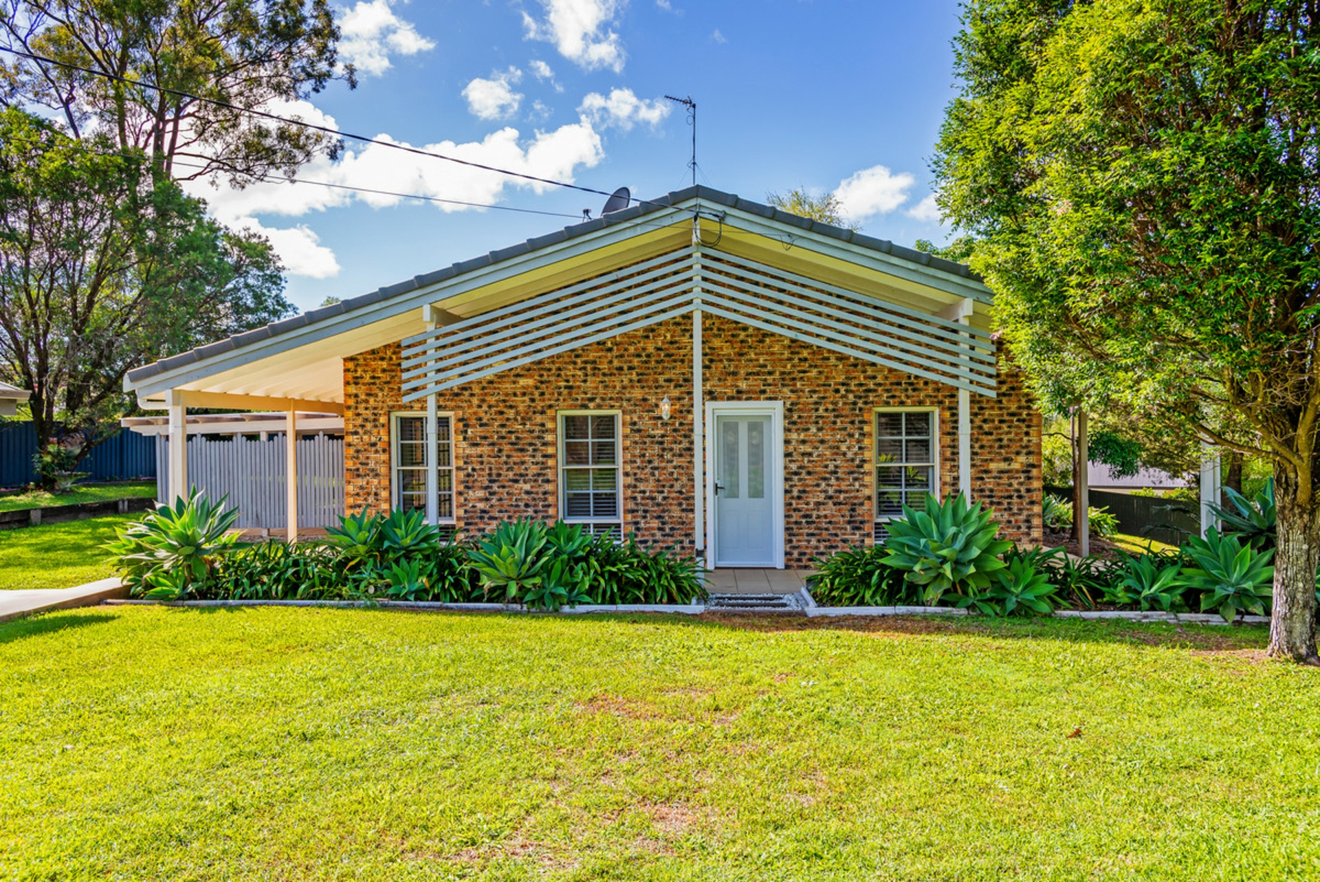 1/4 Cromwell Court, TALLAI