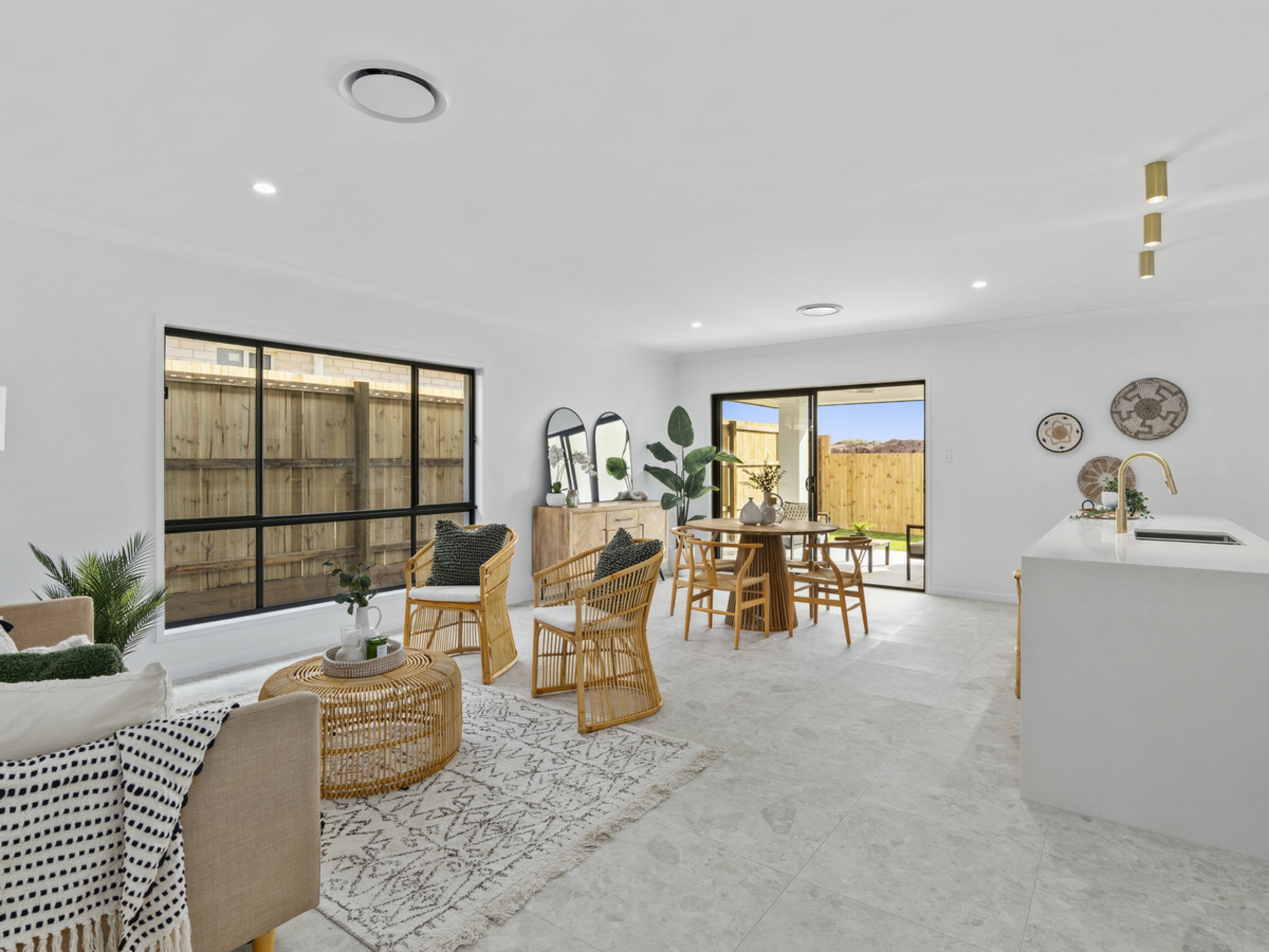 14 Eucalyptus Street, GREENBANK