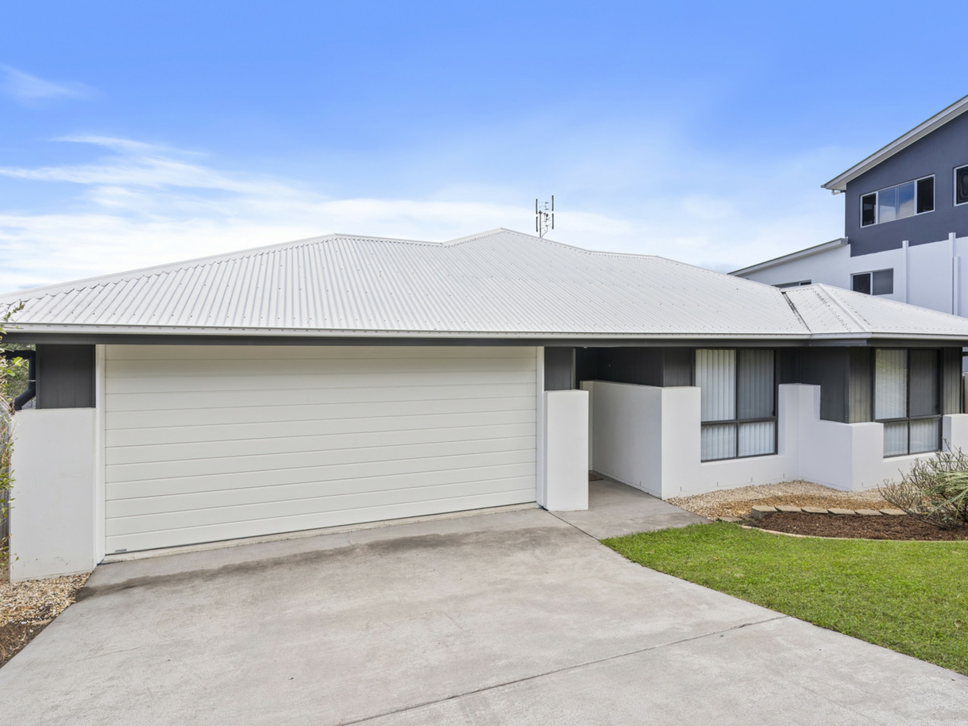 20 John Francis Drive Carrara QLD House for Sale LJ Hooker