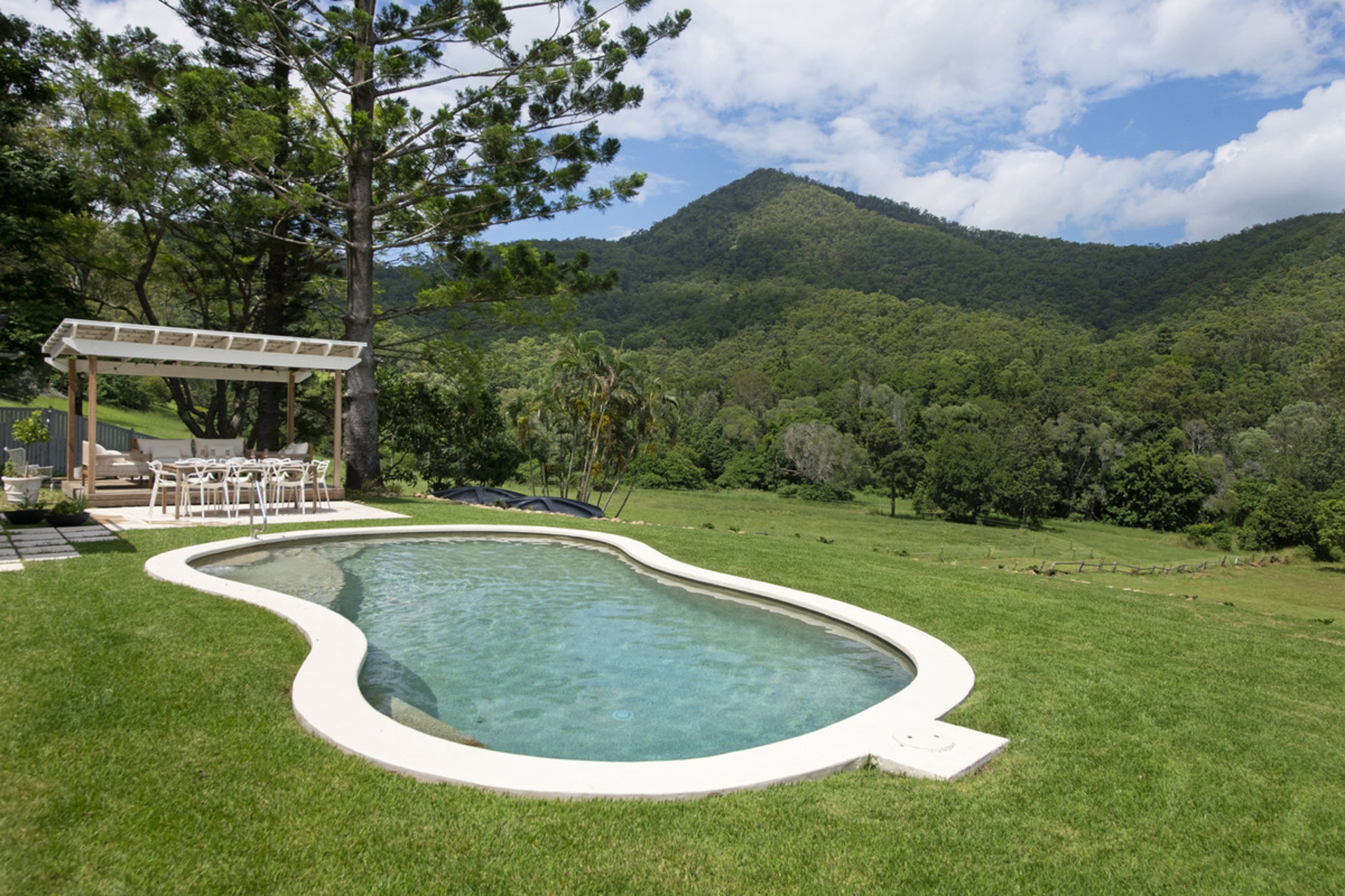 48 Clagiraba Road, CLAGIRABA