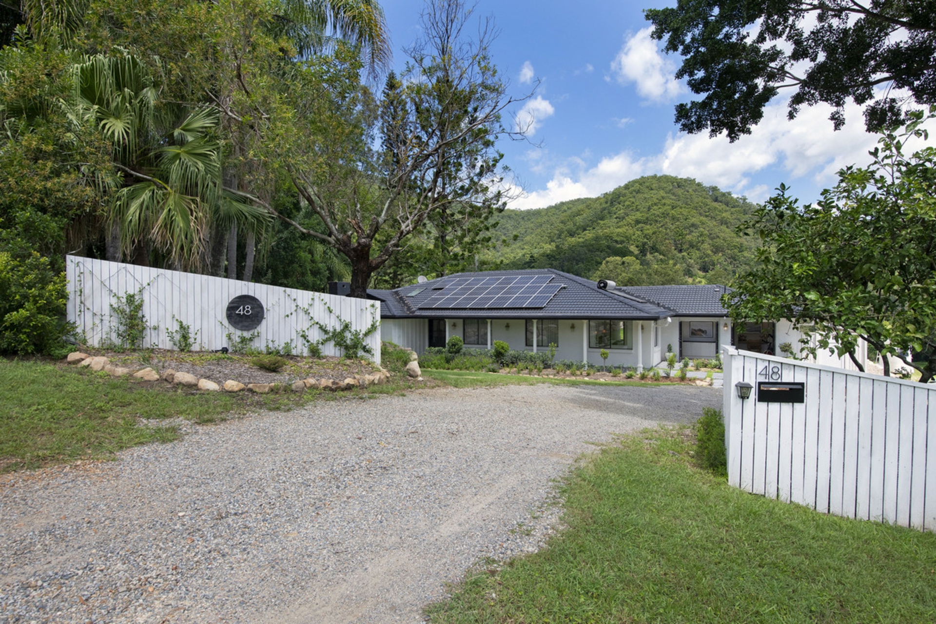 48 Clagiraba Road, CLAGIRABA