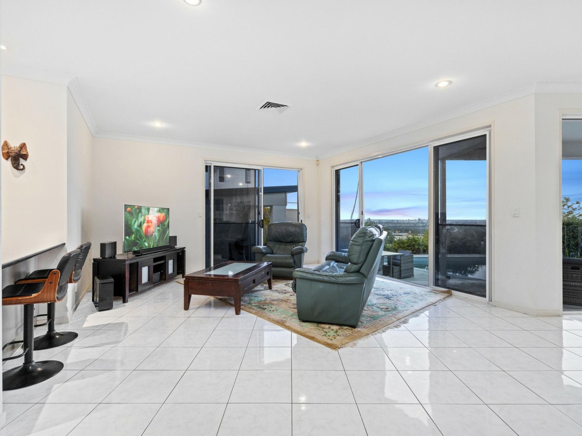 11 Chevron Rise, HIGHLAND PARK