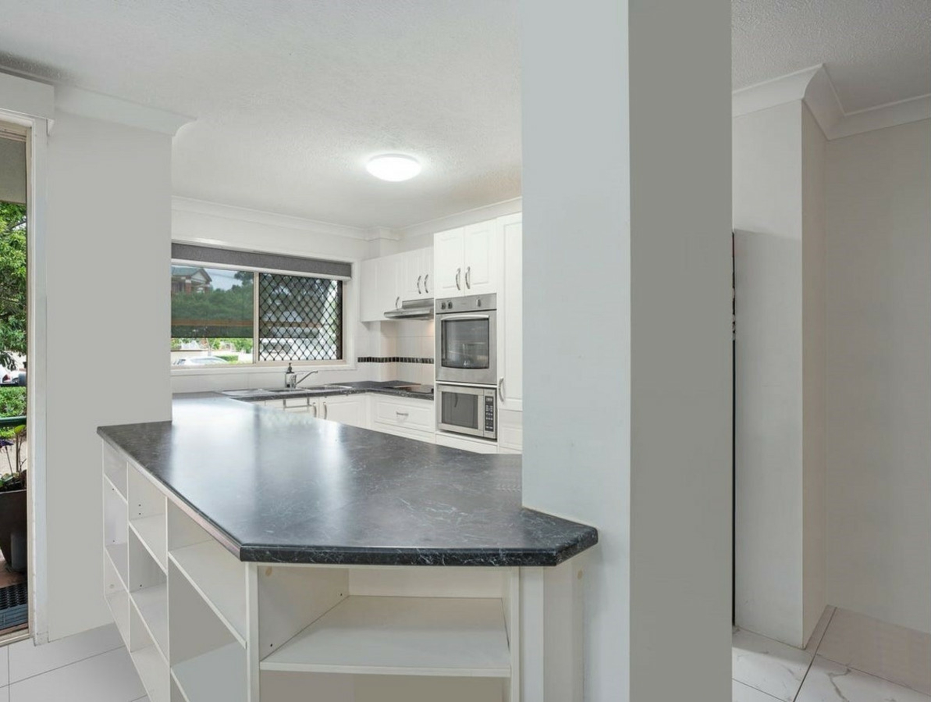 1/61 Bauer Street, SOUTHPORT