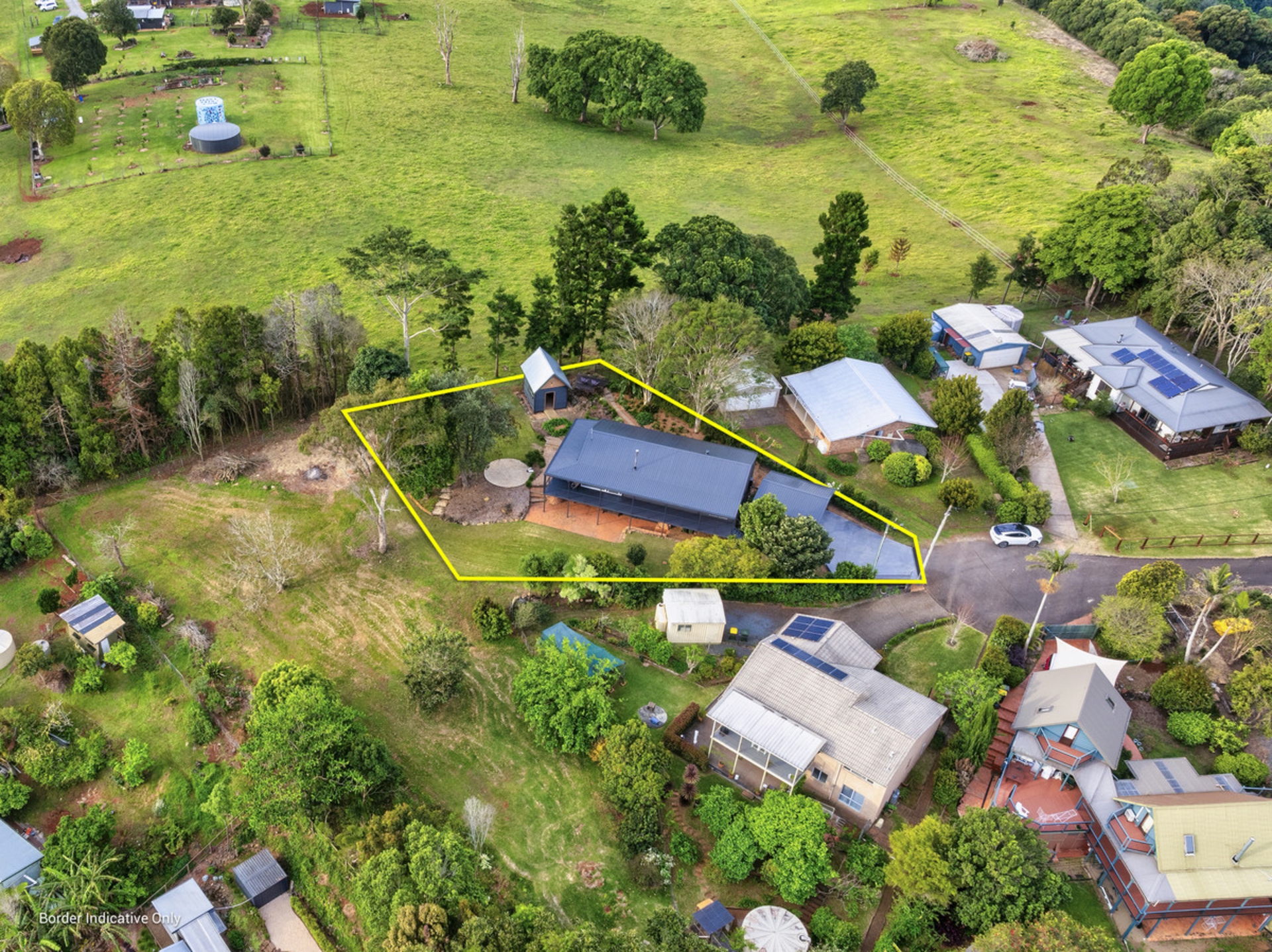 7 Poplar Court, BEECHMONT