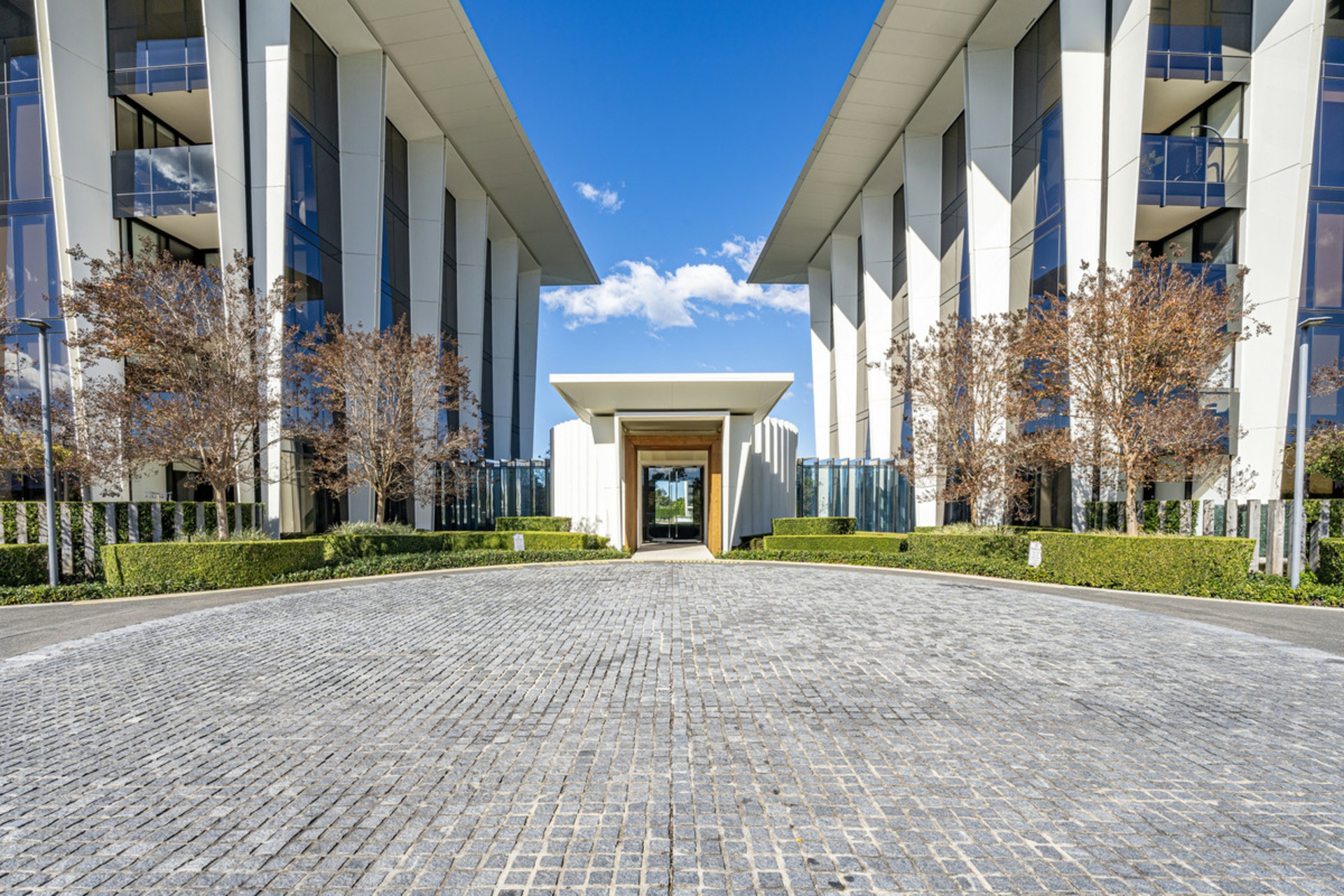 407W/1 Marina Drive, BENOWA