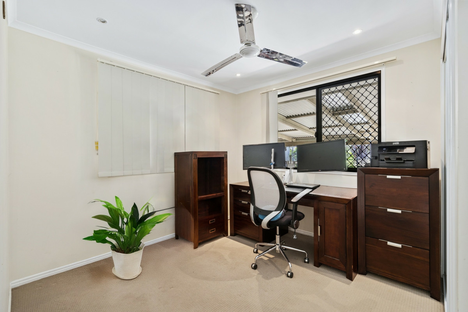 10 Narrabri Court, GAVEN