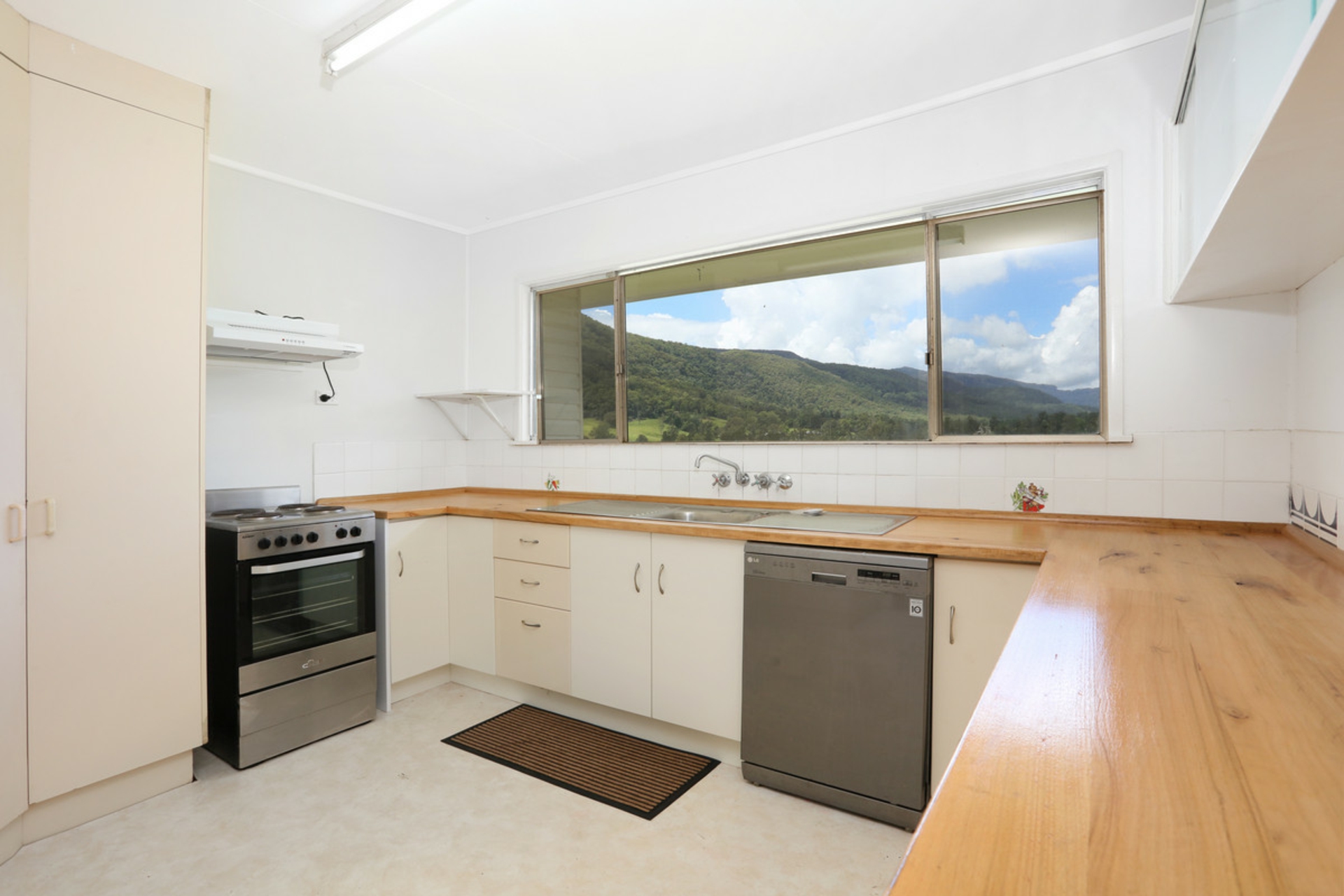 2390a Nerang Murwillumbah Road, NUMINBAH VALLEY