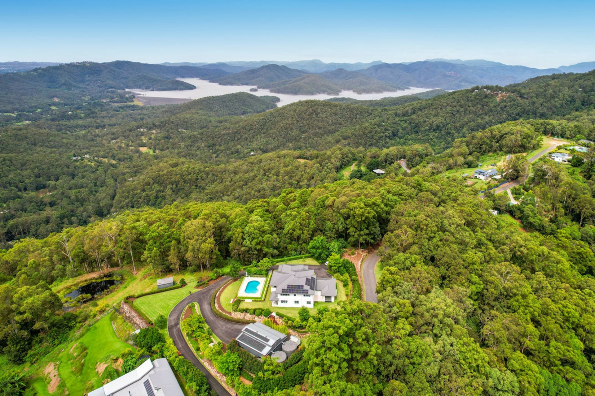 7 Bottletree Lane, LOWER BEECHMONT