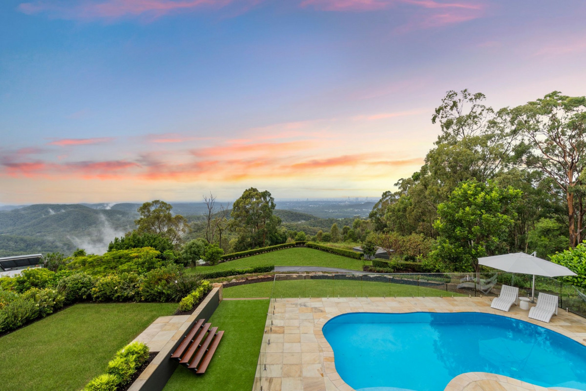 7 Bottletree Lane, LOWER BEECHMONT