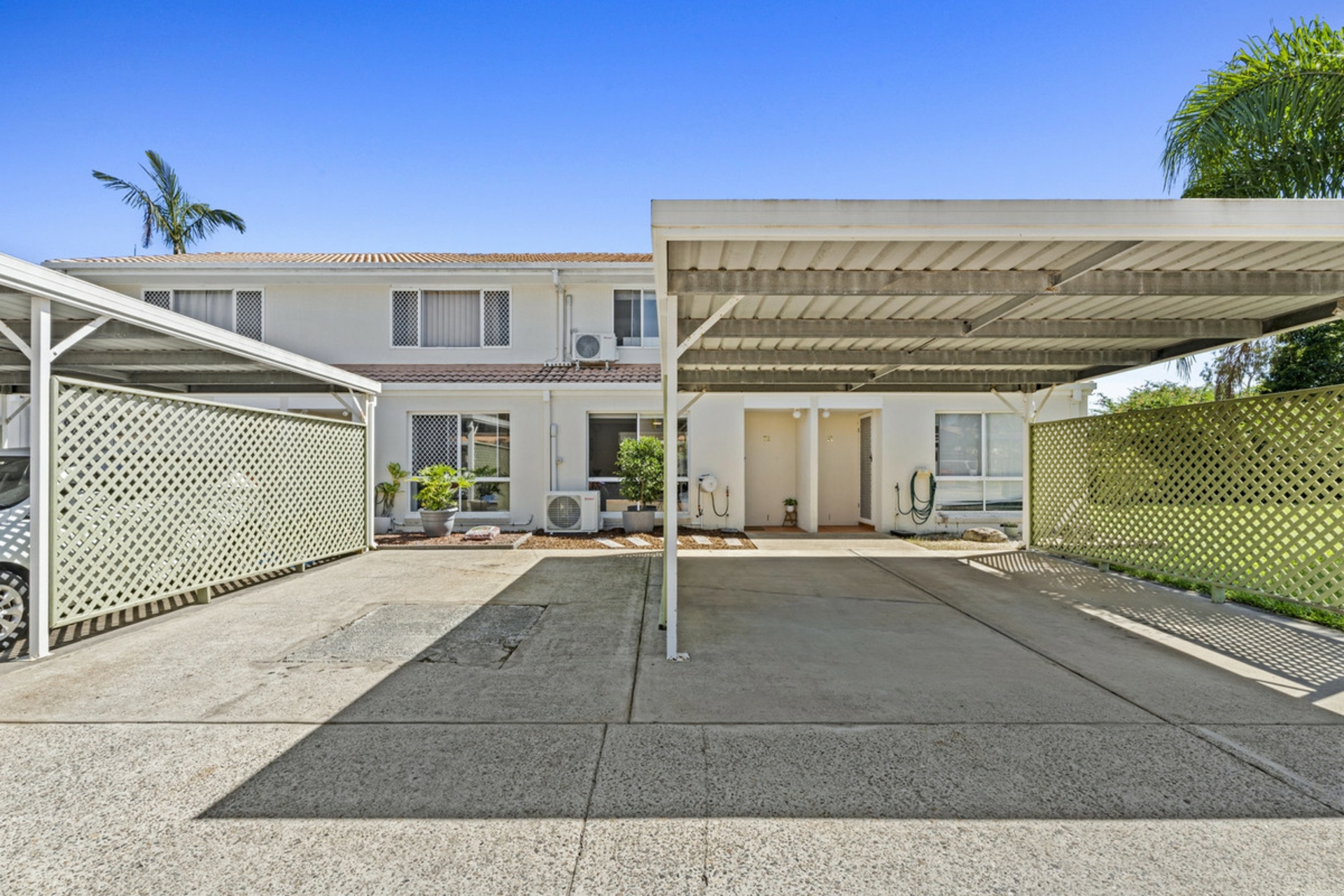 72/125 Pappas Way, CARRARA