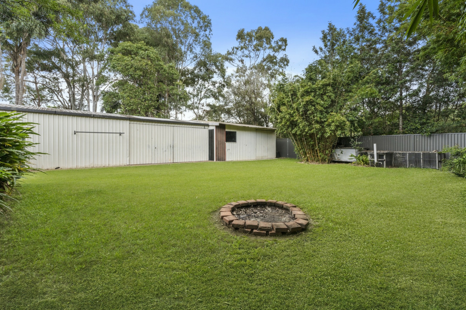 25 Alison Road, CARRARA