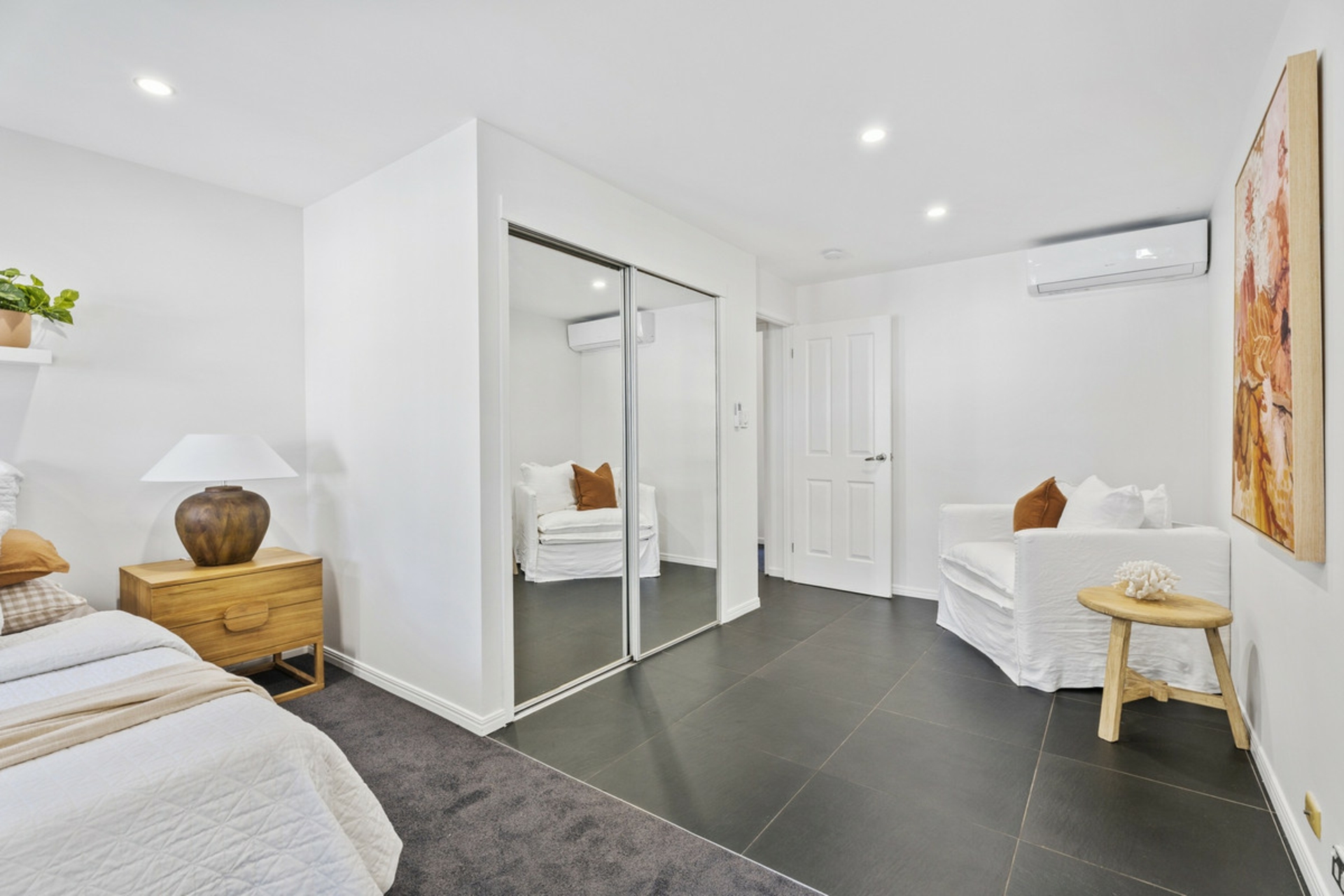 25 Alison Road, CARRARA