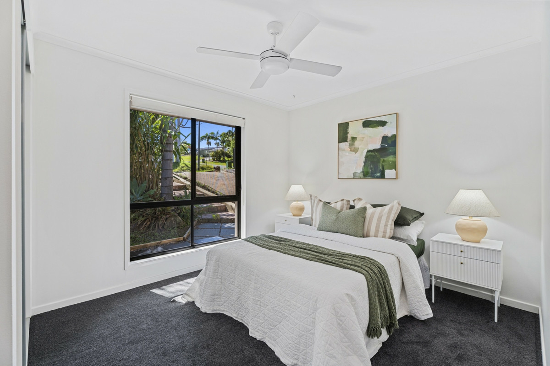 25 Alison Road, CARRARA