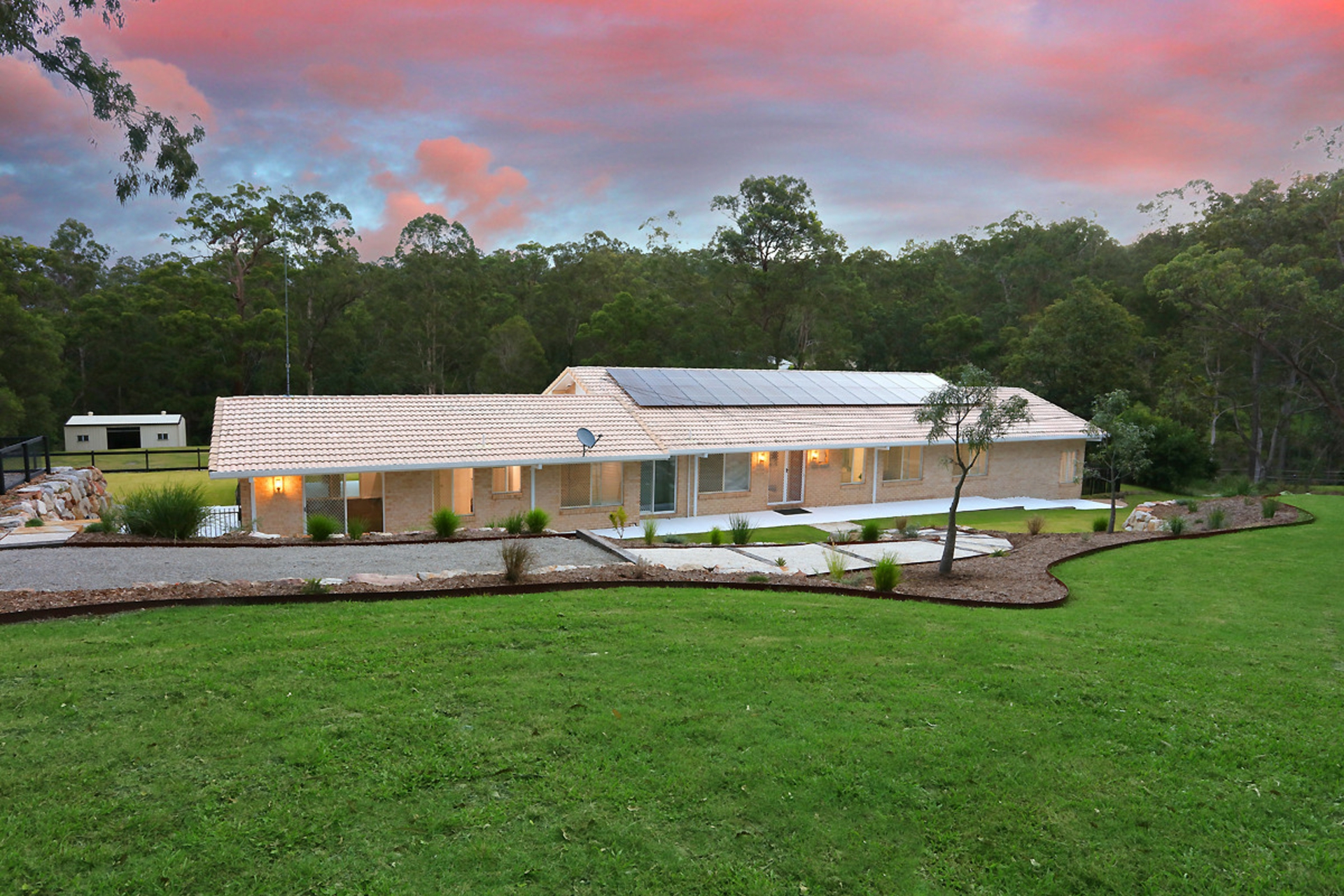 142 Country Crescent, NERANG