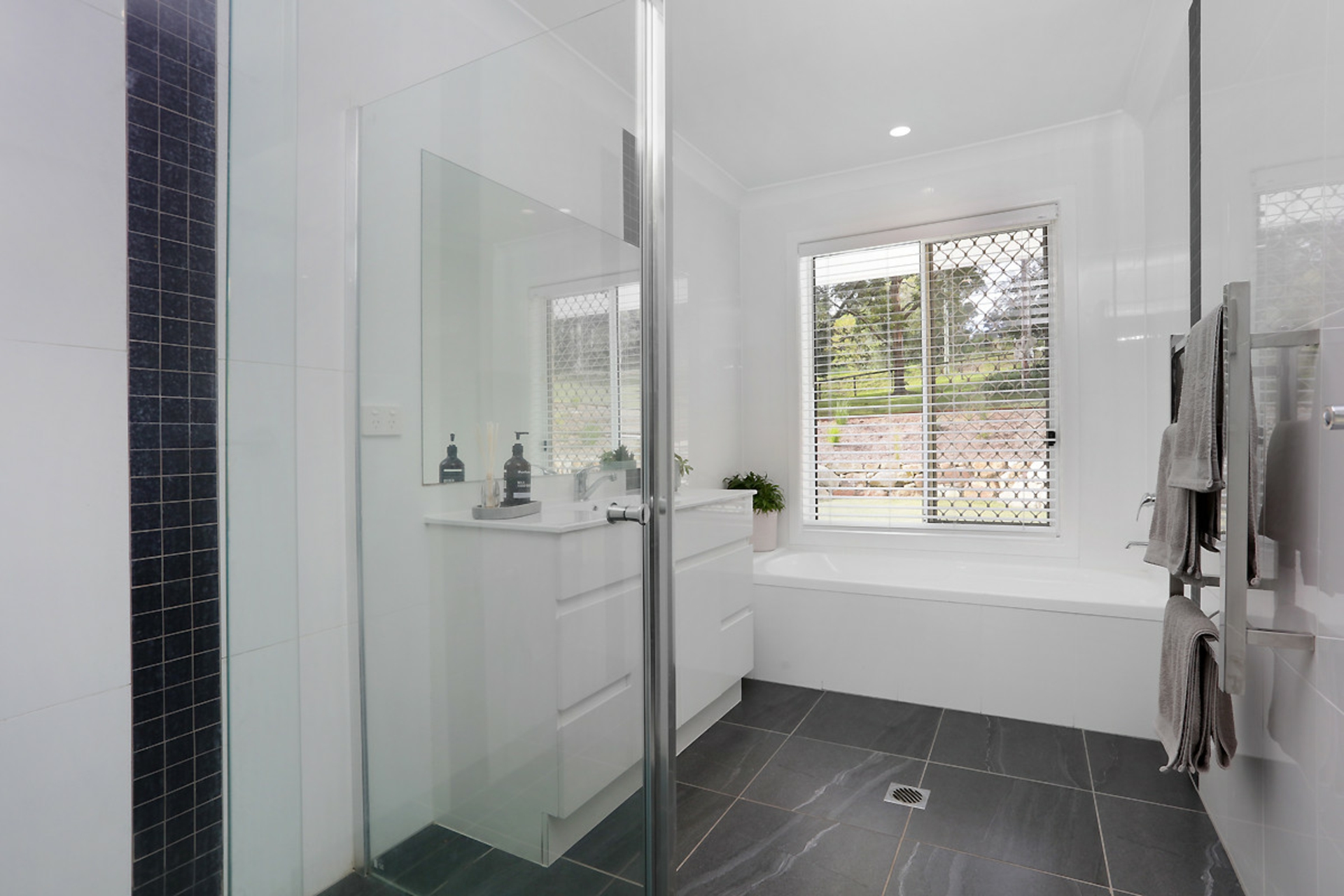 142 Country Crescent, NERANG