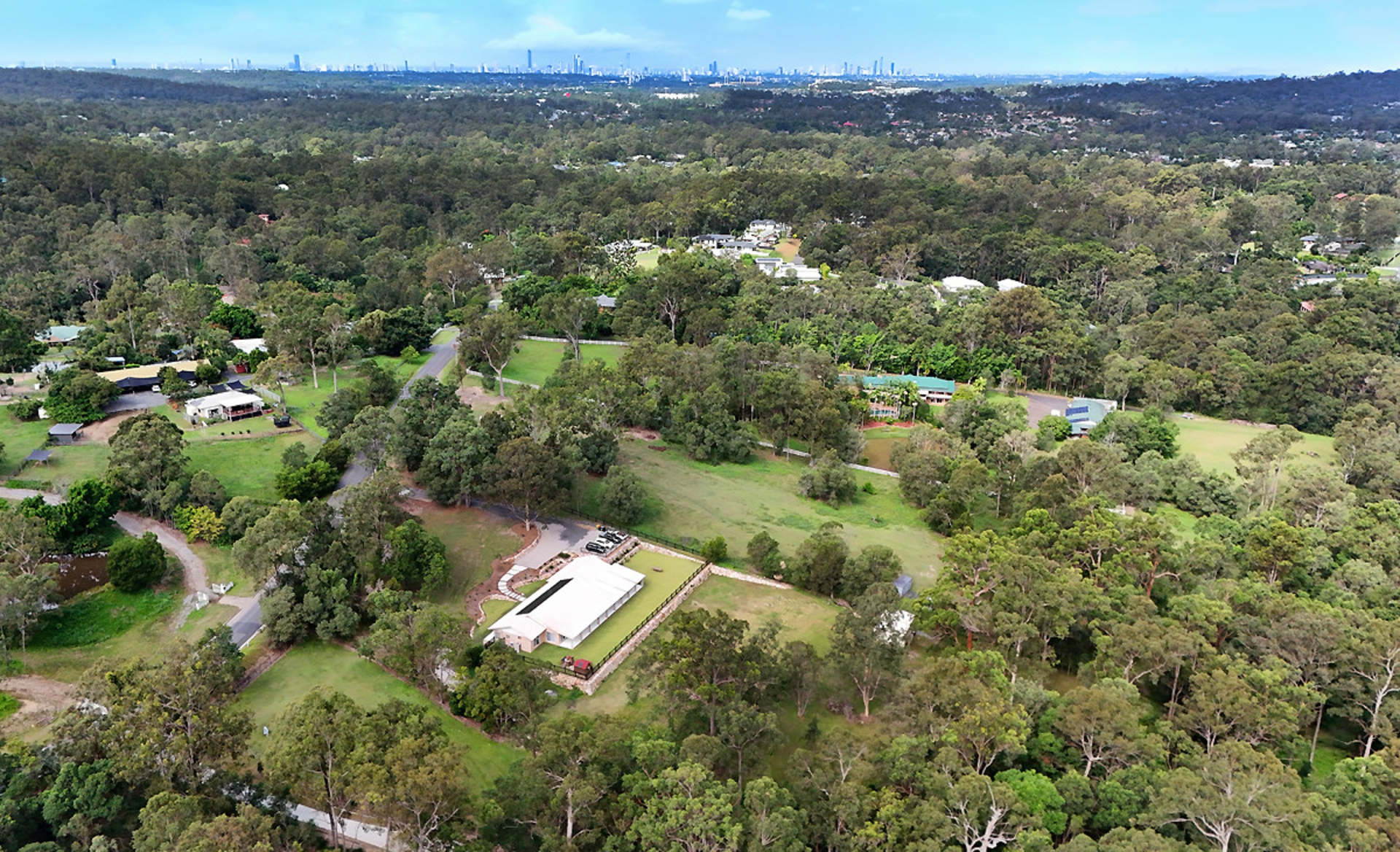 142 Country Crescent, NERANG