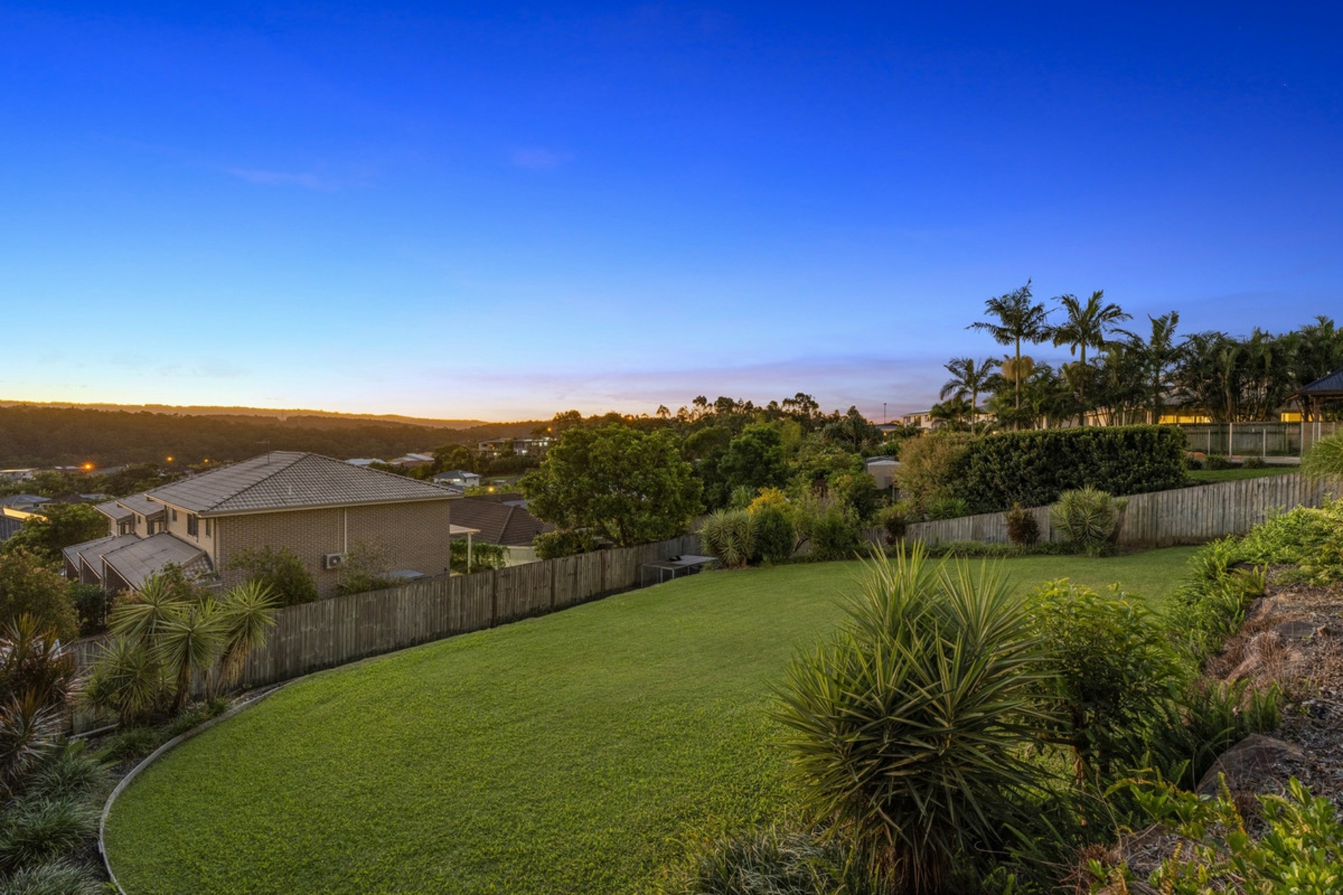 17 Wunburra Circle, PACIFIC PINES