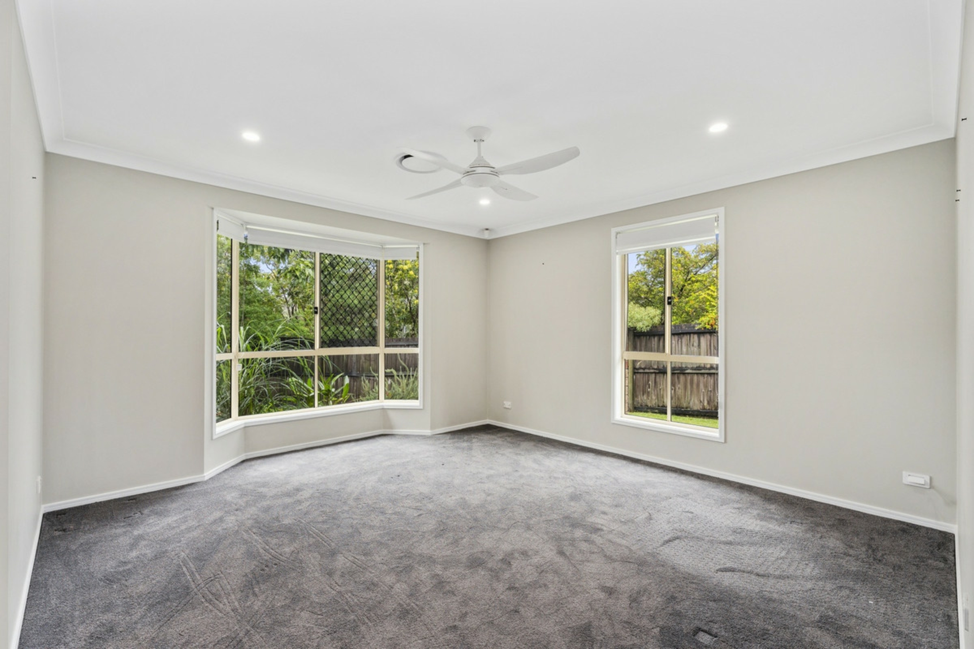 8 Essex Court, NERANG