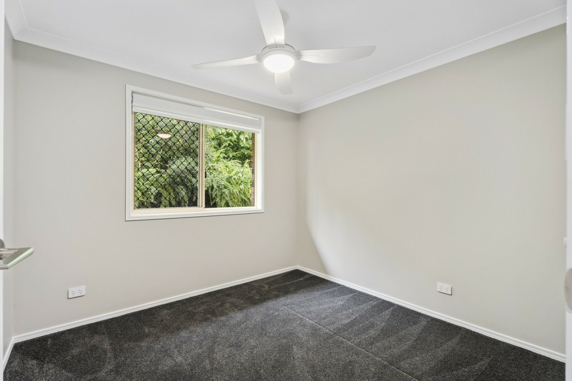 8 Essex Court, NERANG