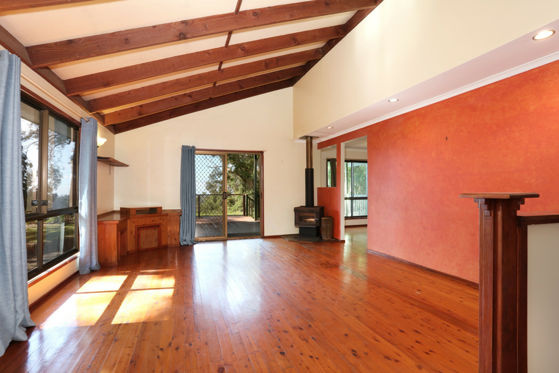 1961 Springbrook Road, SPRINGBROOK