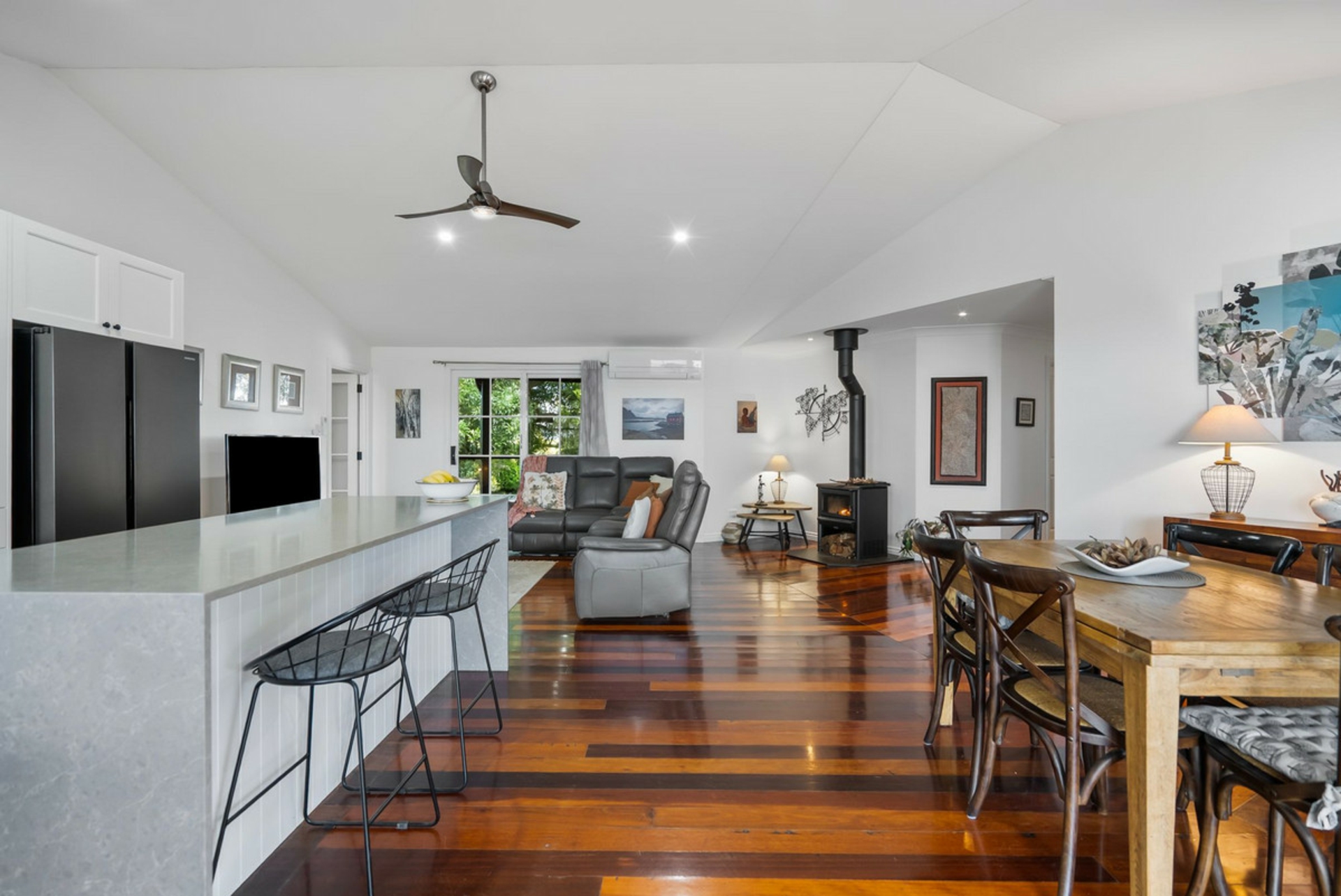 1-3 Willow Court, BEECHMONT