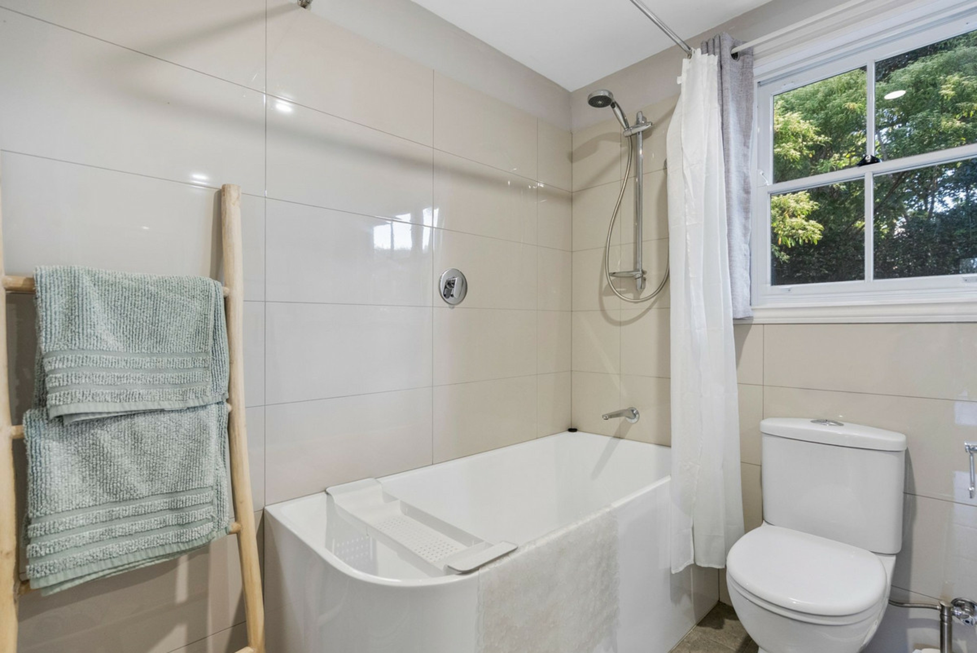 1-3 Willow Court, BEECHMONT