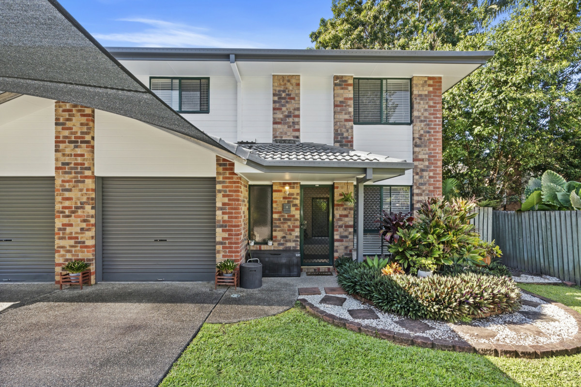 4/3 Karri Court, BURLEIGH HEADS