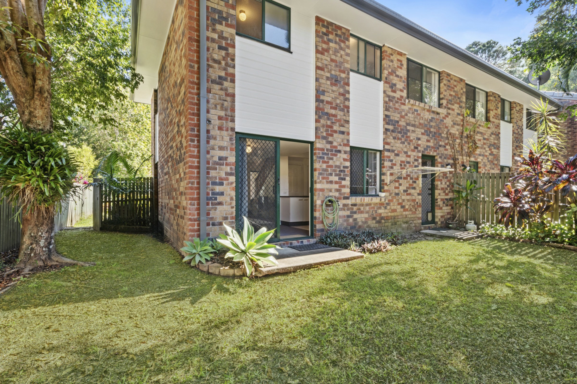 4/3 Karri Court, BURLEIGH HEADS