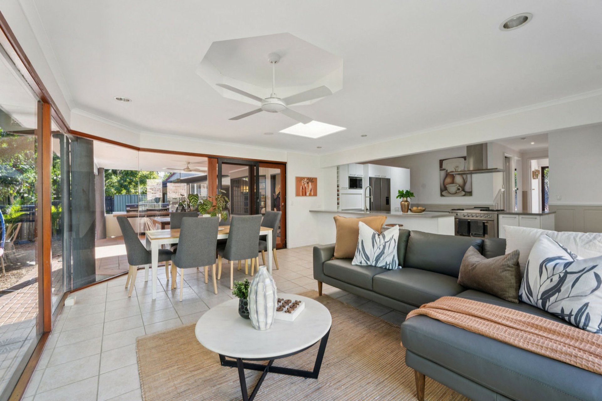 27 Bartlett Avenue, NERANG