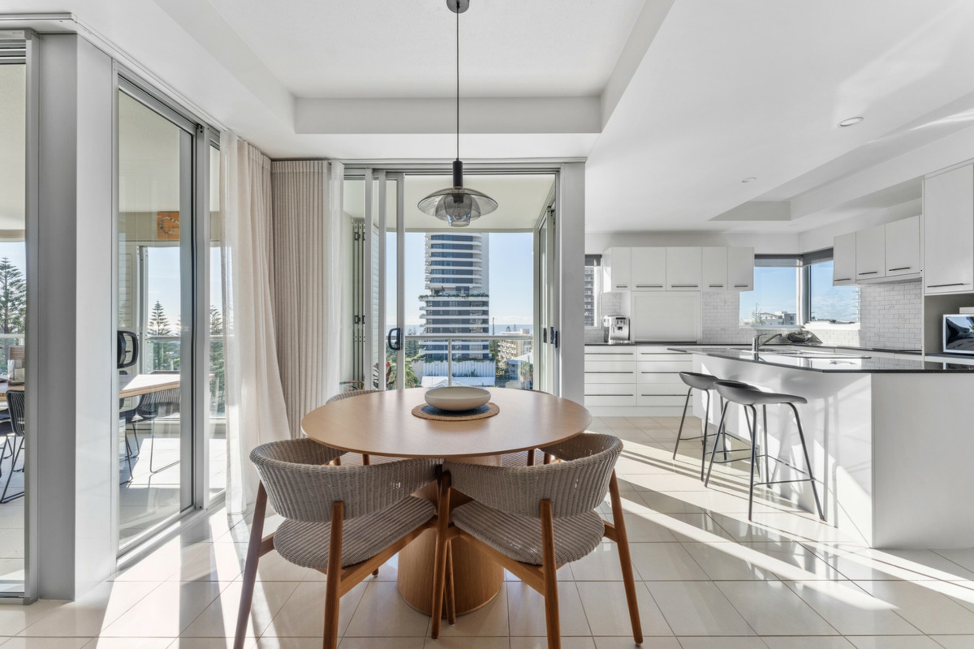 24/19 Mermaid Avenue, MERMAID BEACH