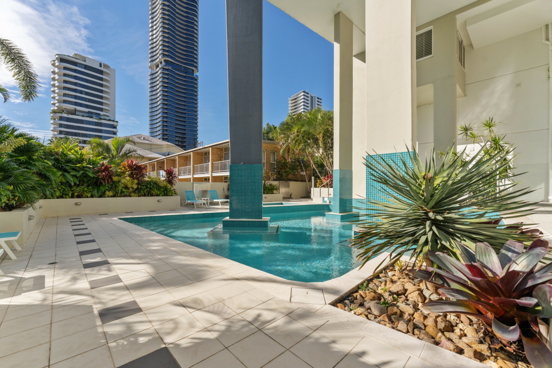 24/19 Mermaid Avenue, MERMAID BEACH