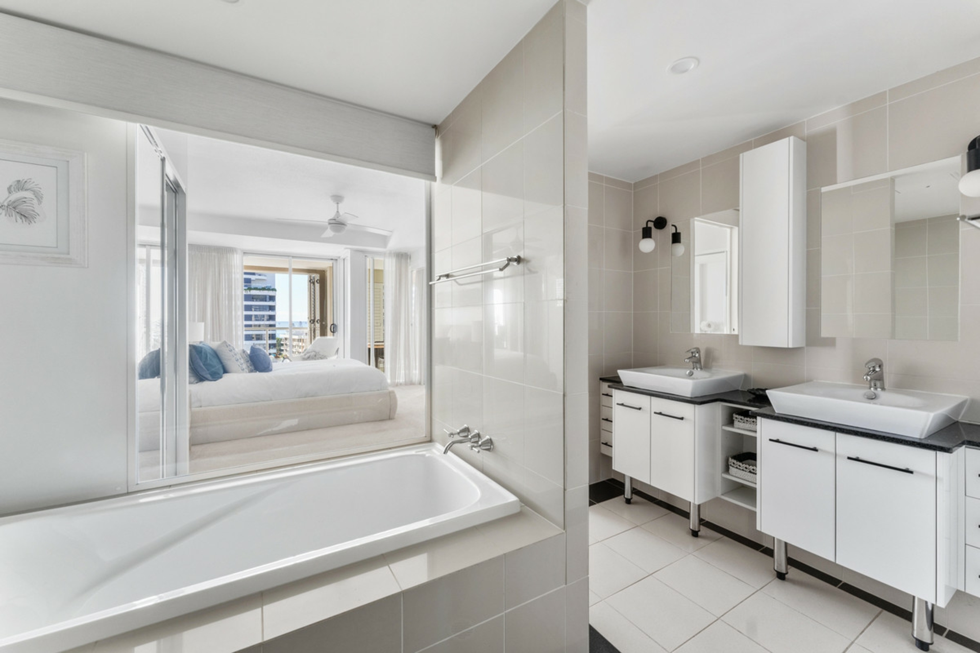 24/19 Mermaid Avenue, MERMAID BEACH