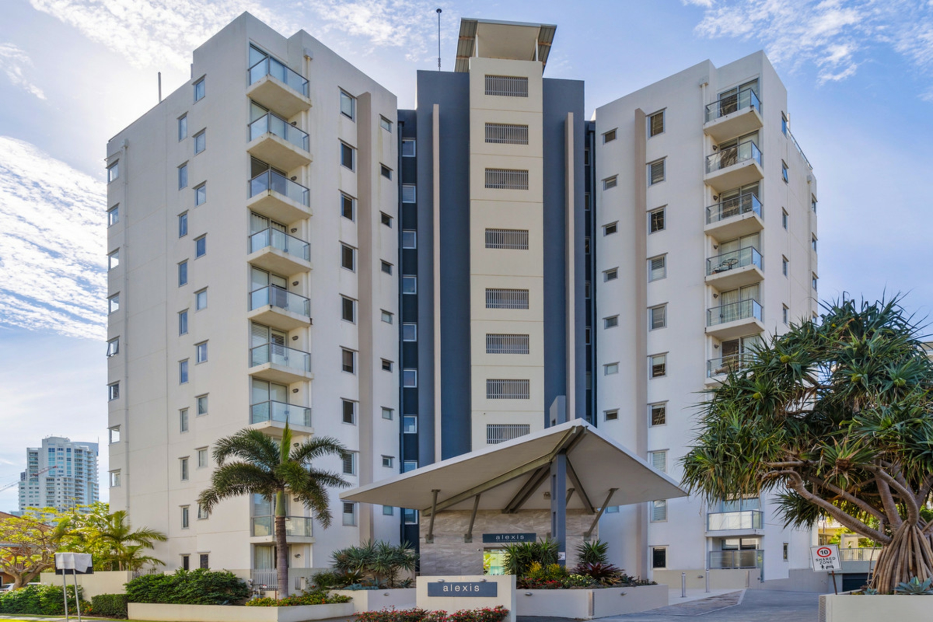 24/19 Mermaid Avenue, MERMAID BEACH